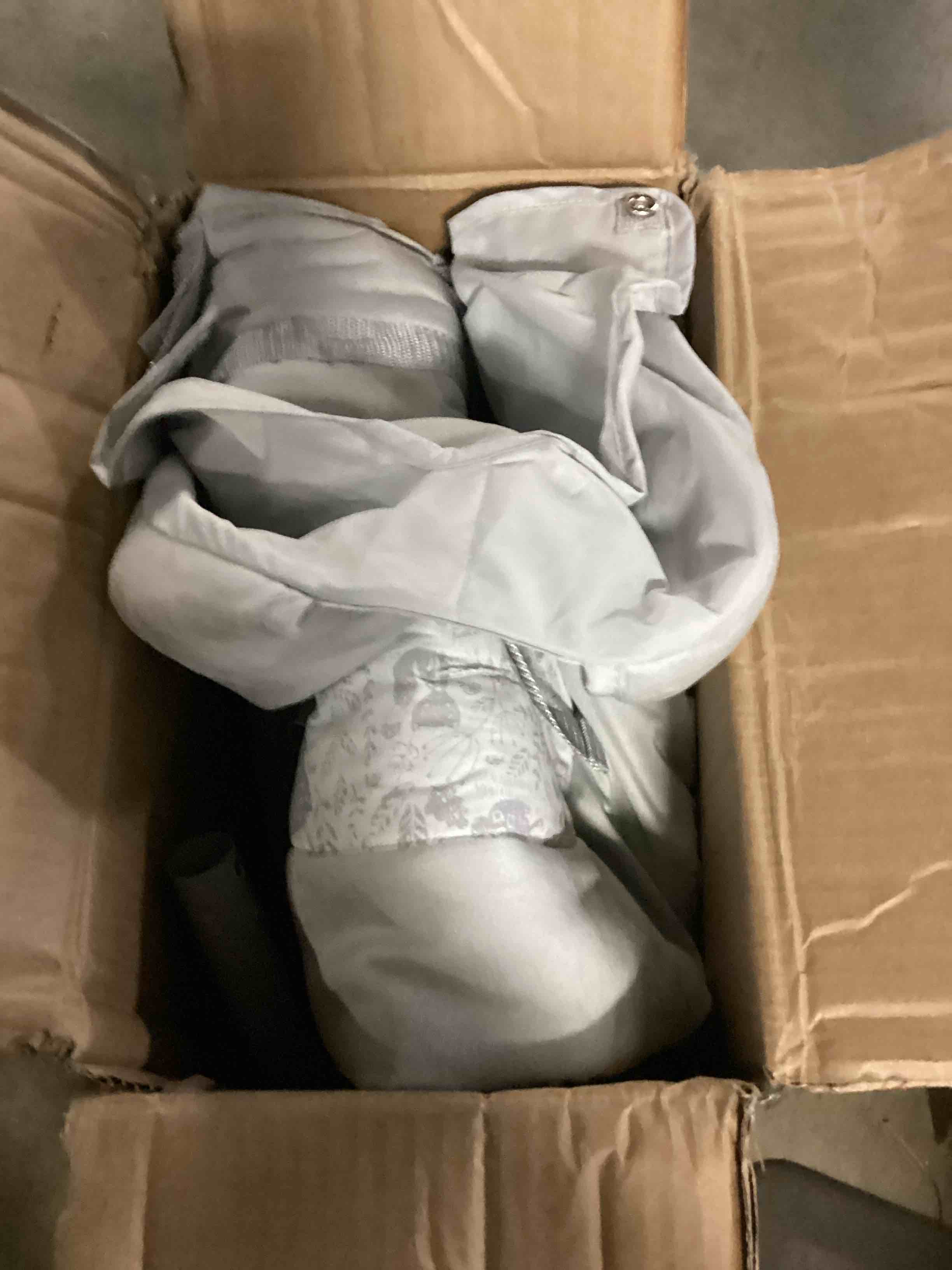 https://s3.amazonaws.com/lotting-images-prod/bidfta/GRN6801388_1730402004387.jpeg
