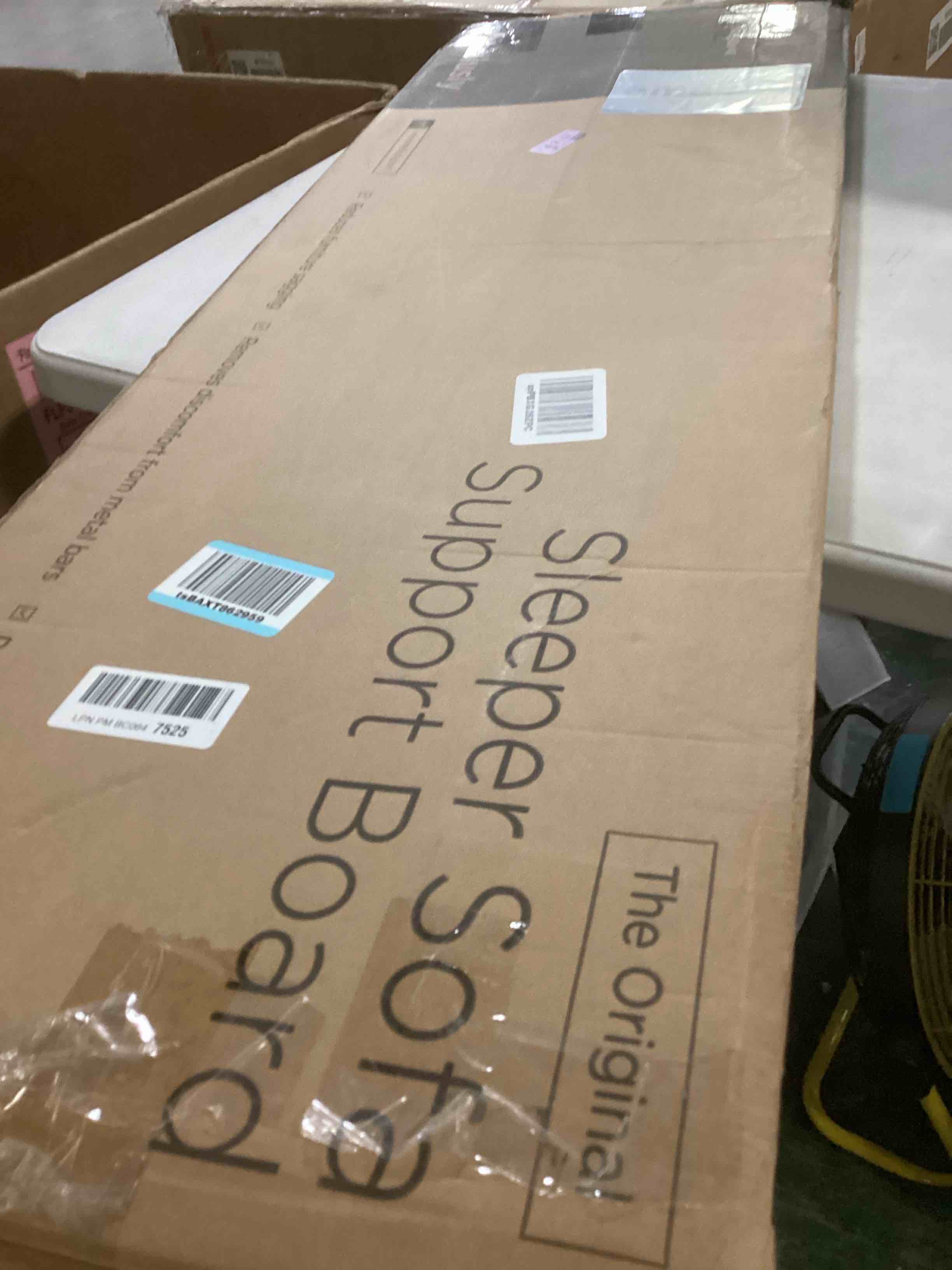 https://s3.amazonaws.com/lotting-images-prod/bidfta/GRN6801456_1729266530142.jpeg