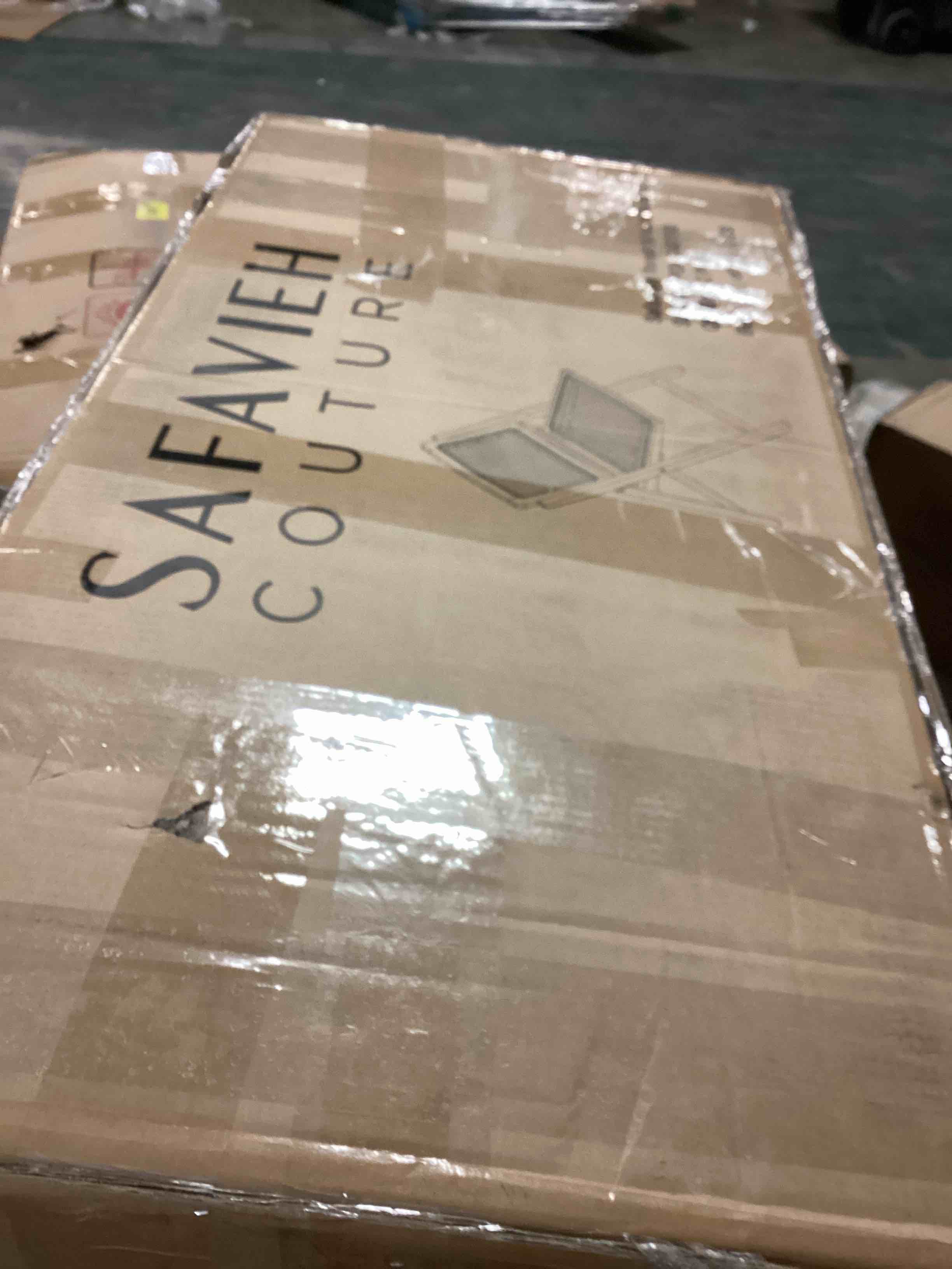 https://s3.amazonaws.com/lotting-images-prod/bidfta/GRN6801585_1729517181606.jpeg