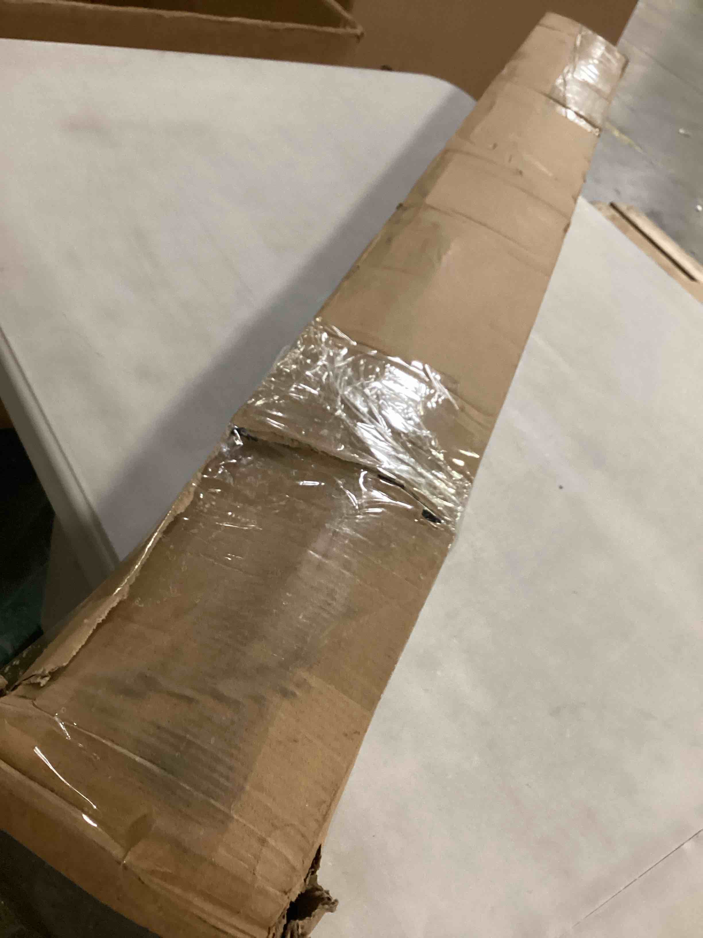 https://s3.amazonaws.com/lotting-images-prod/bidfta/GRN6802135_1730123251993.jpeg