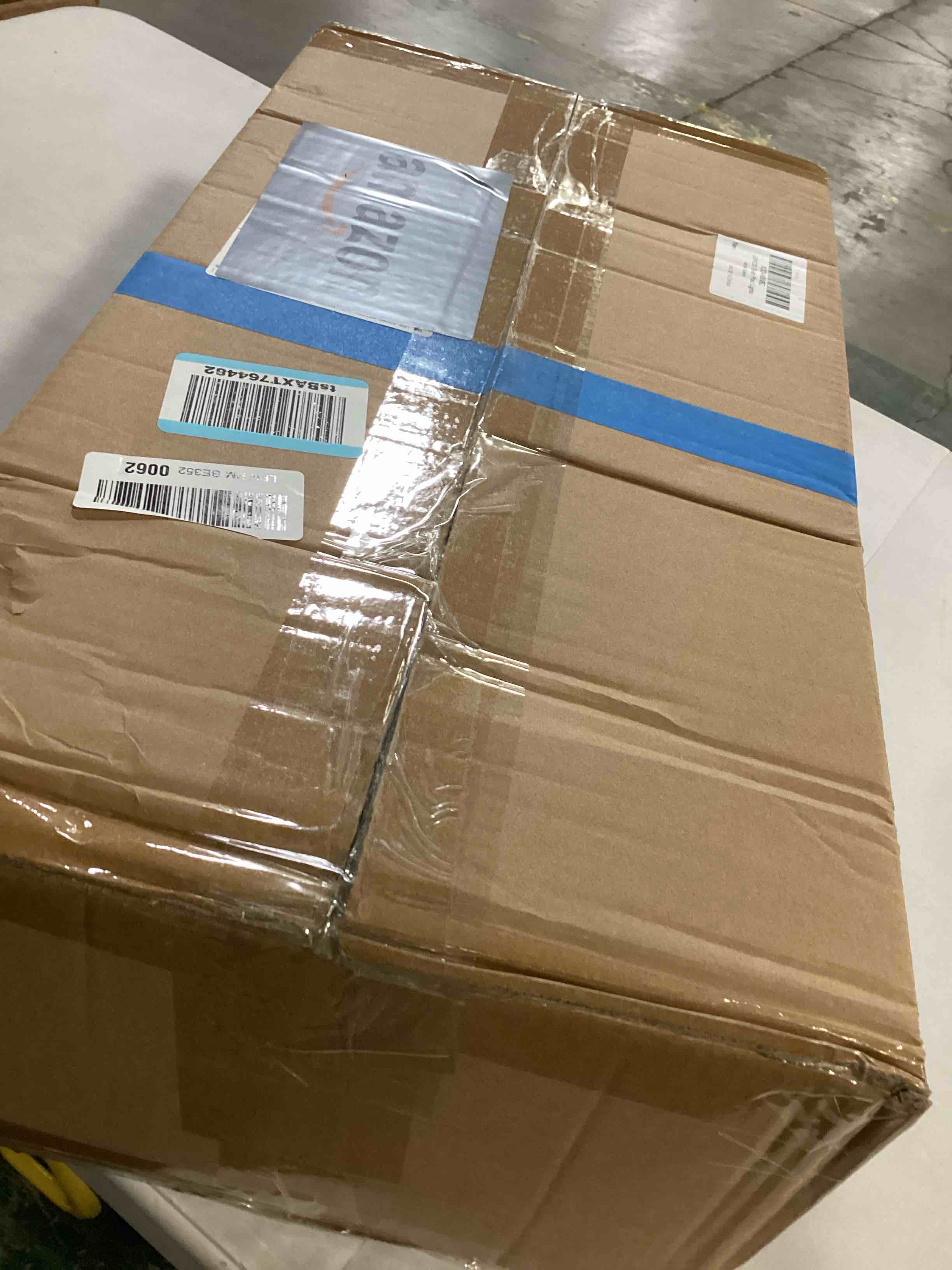 https://s3.amazonaws.com/lotting-images-prod/bidfta/GRN6802208_1730142259010.jpeg