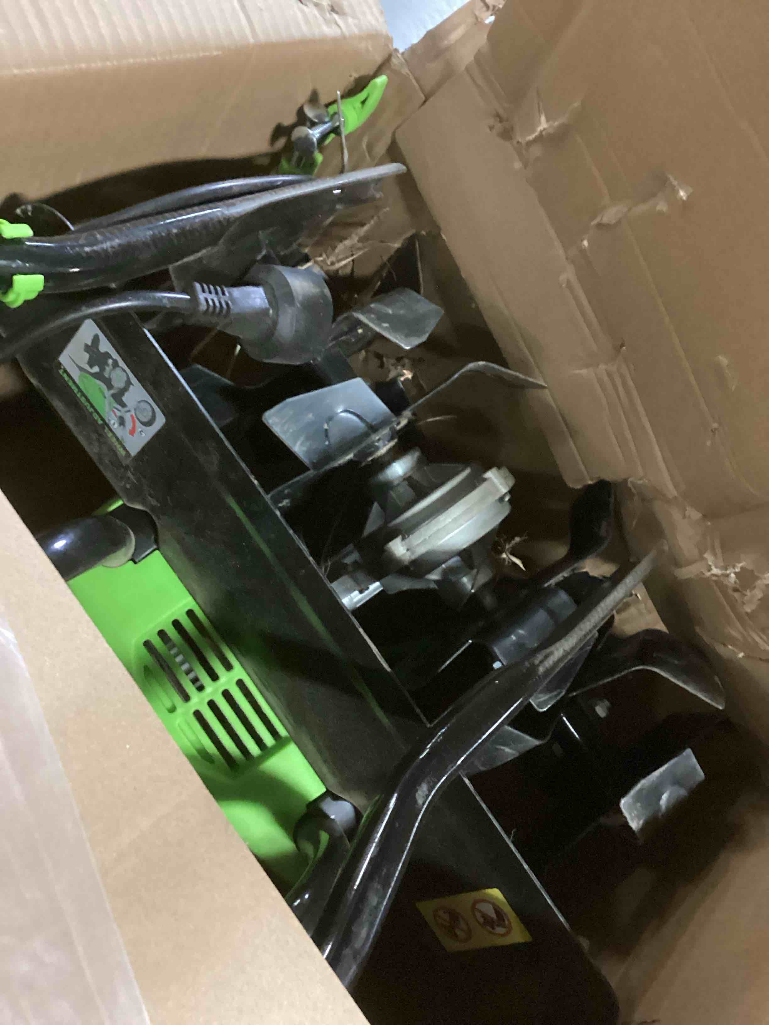 https://s3.amazonaws.com/lotting-images-prod/bidfta/GRN6802239_1730205810243.jpeg