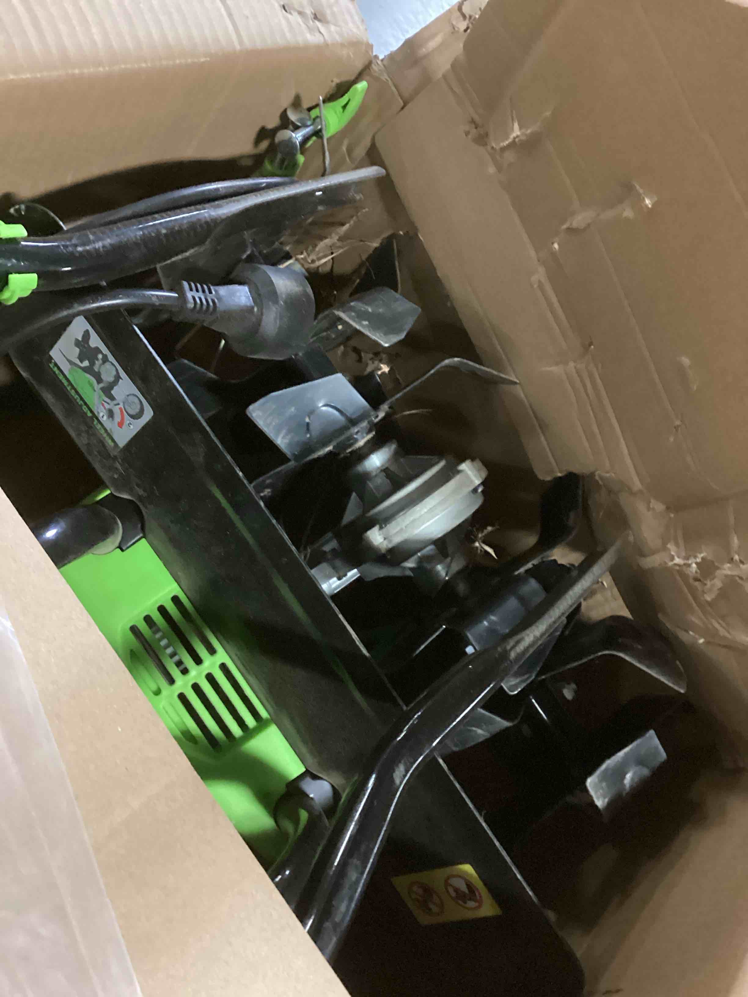 https://s3.amazonaws.com/lotting-images-prod/bidfta/GRN6802239_1730205811086.jpeg