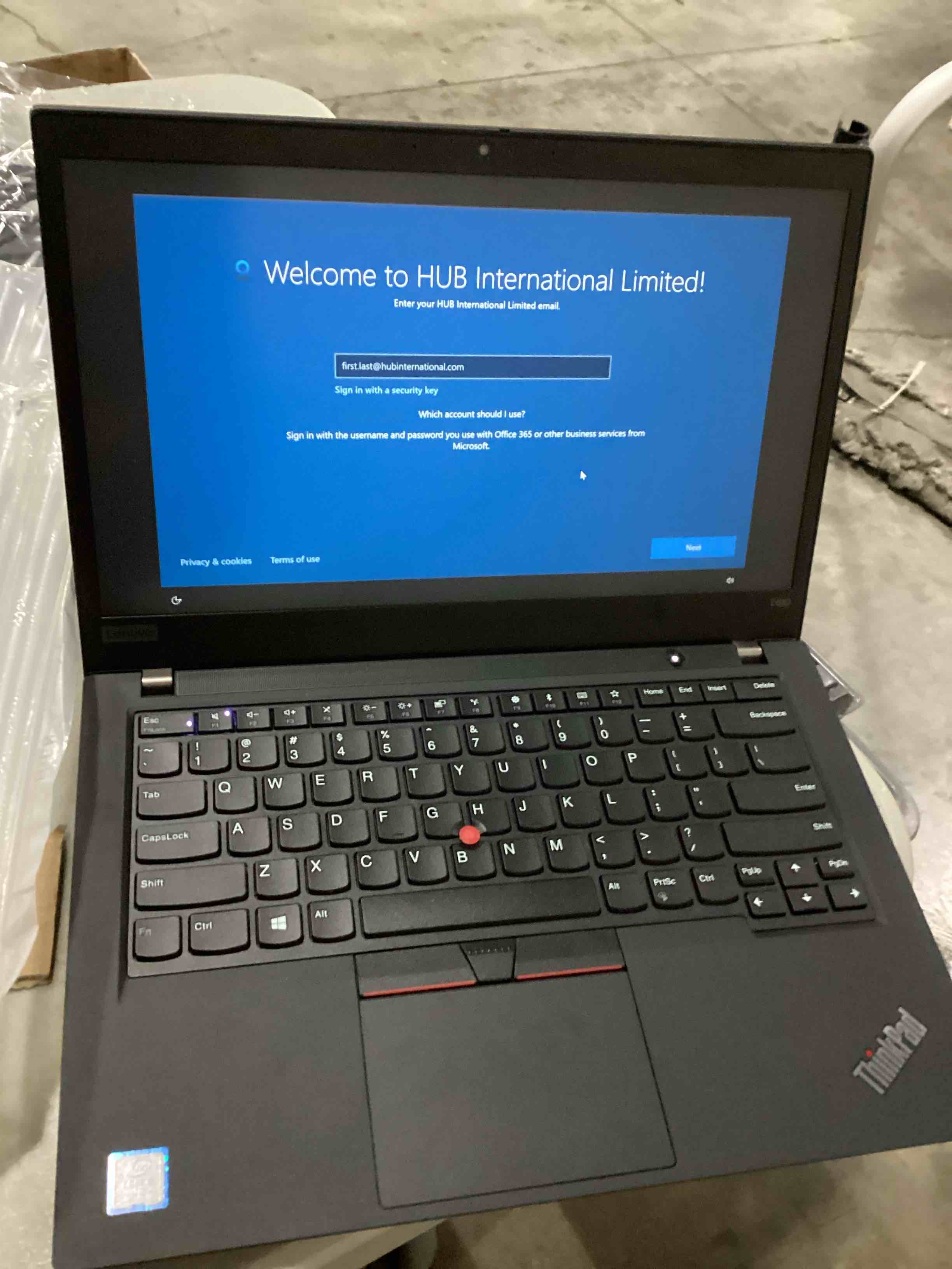 https://s3.amazonaws.com/lotting-images-prod/bidfta/GRN6802417_1730558629242.jpeg