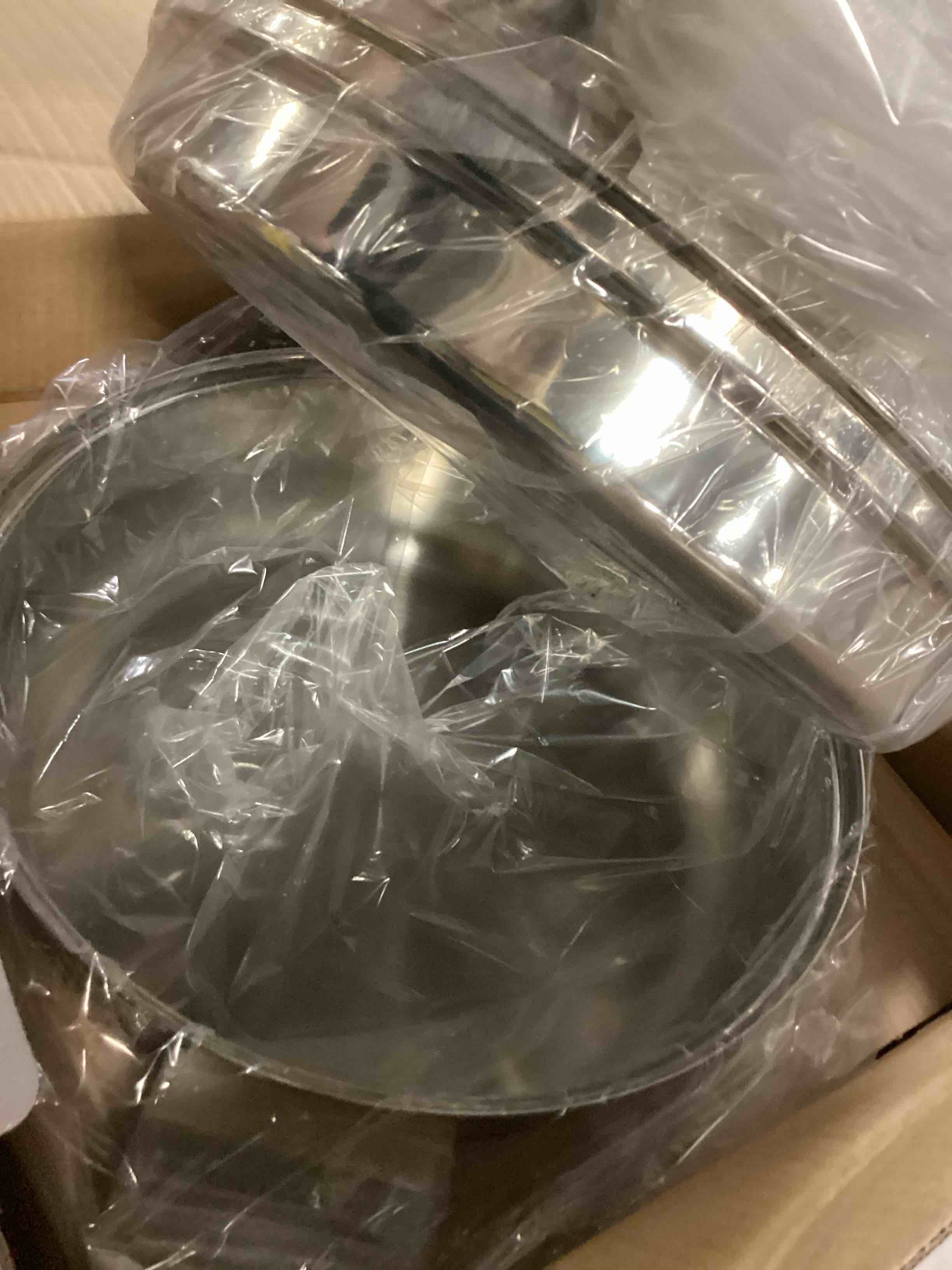https://s3.amazonaws.com/lotting-images-prod/bidfta/GRN6802418_1730400149211.jpeg