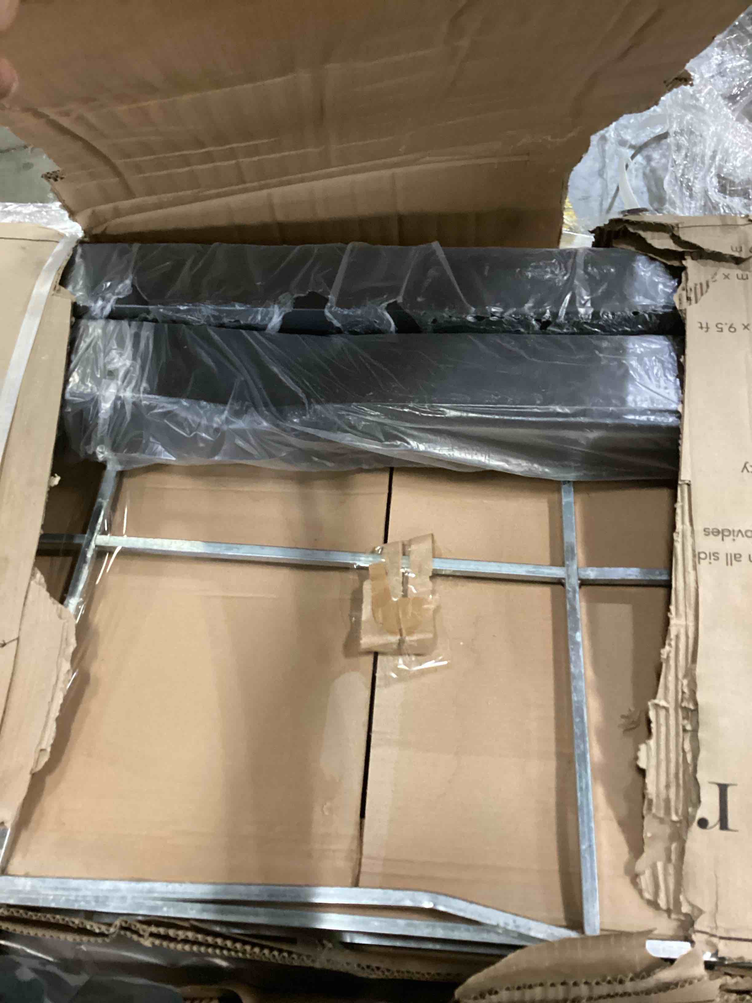 https://s3.amazonaws.com/lotting-images-prod/bidfta/GRN6803228_1729168054319.jpeg