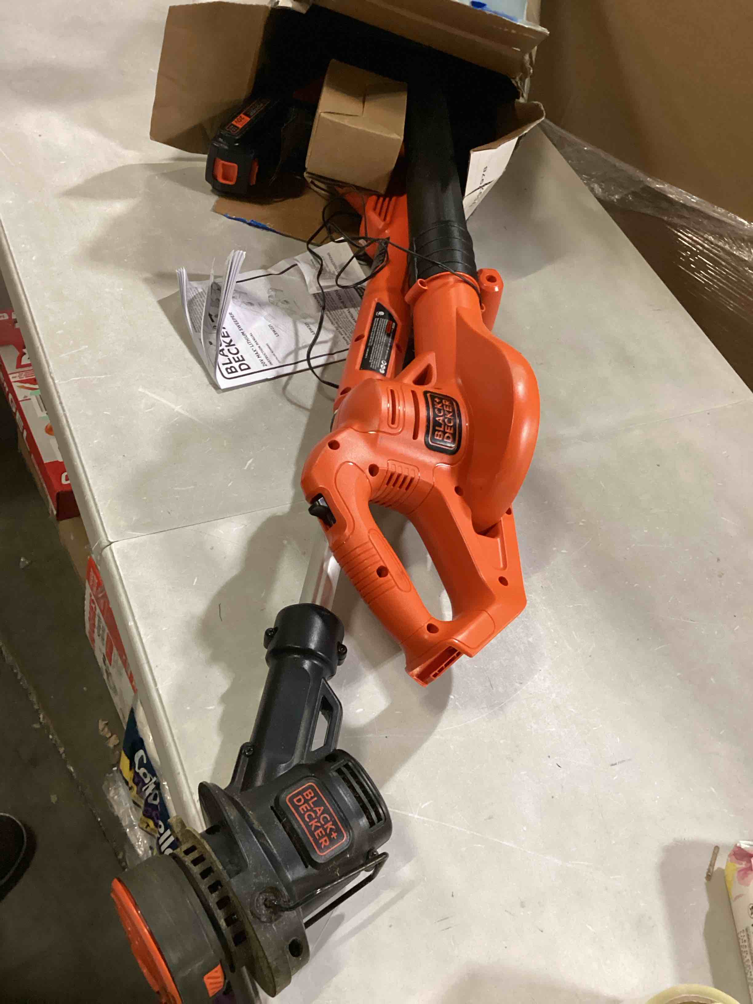 https://s3.amazonaws.com/lotting-images-prod/bidfta/GRN6803983_1730227845723.jpeg