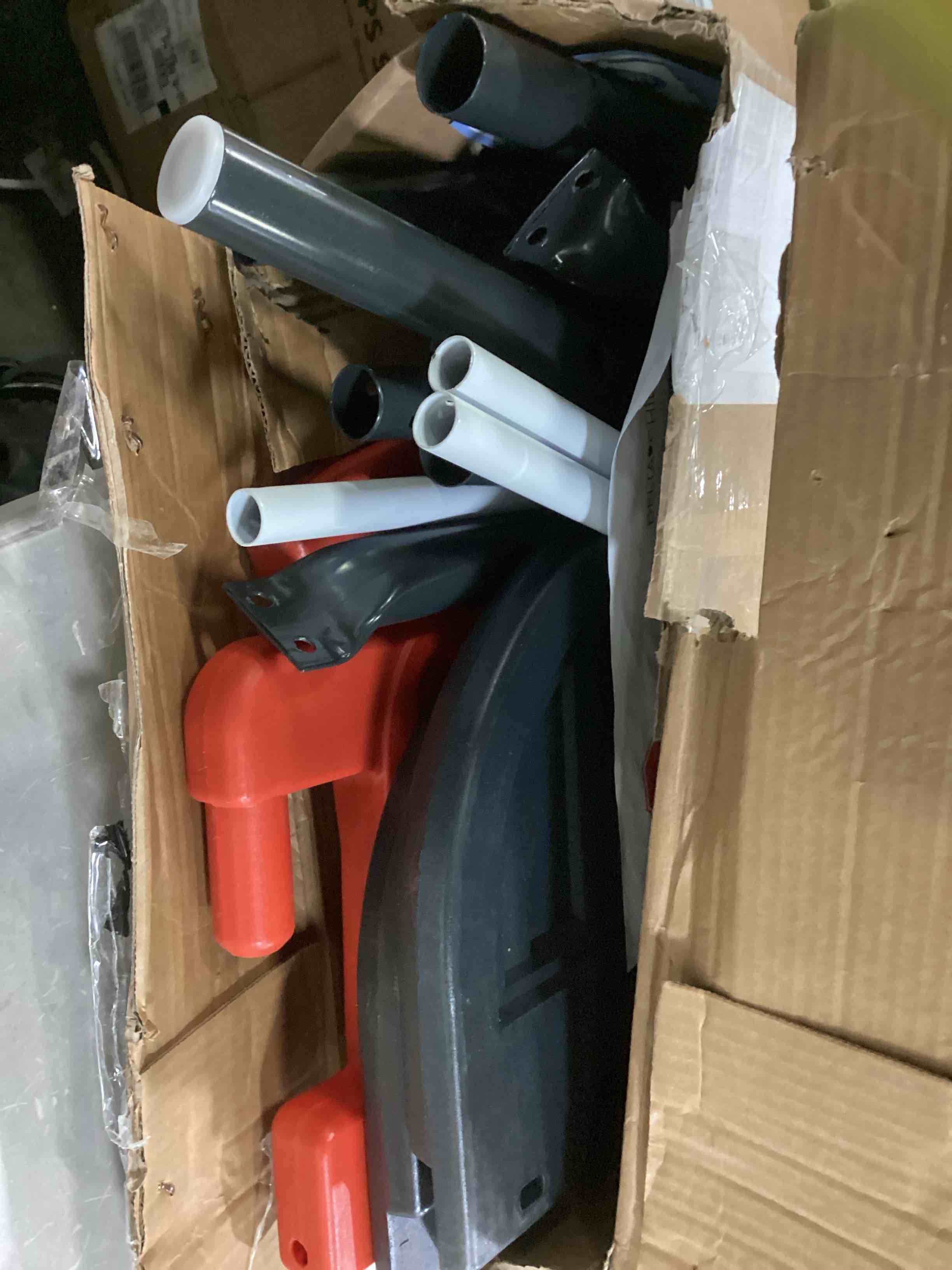 https://s3.amazonaws.com/lotting-images-prod/bidfta/GRN6804359_1730560250046.jpeg