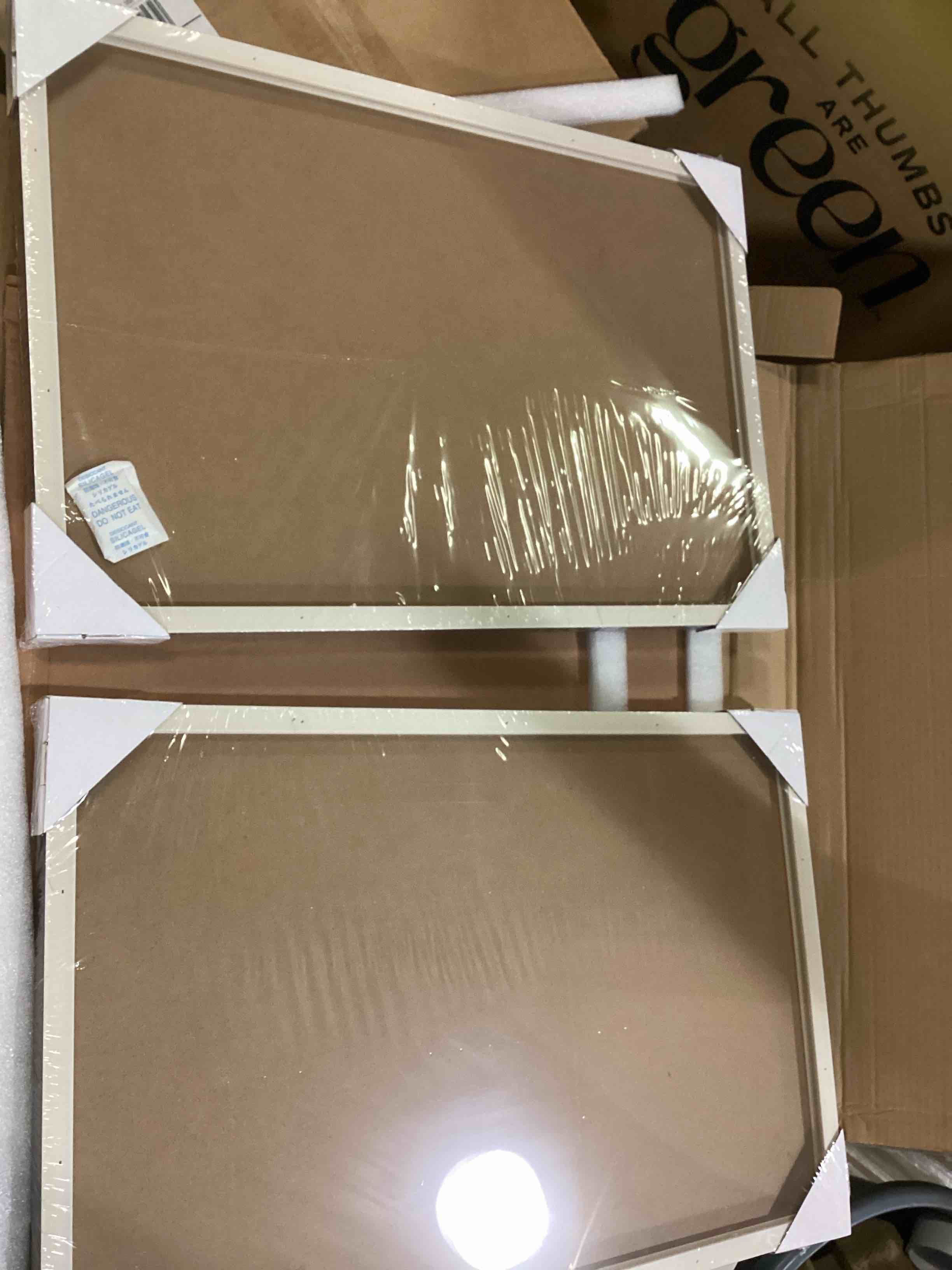 https://s3.amazonaws.com/lotting-images-prod/bidfta/GRN6804370_1730562734052.jpeg