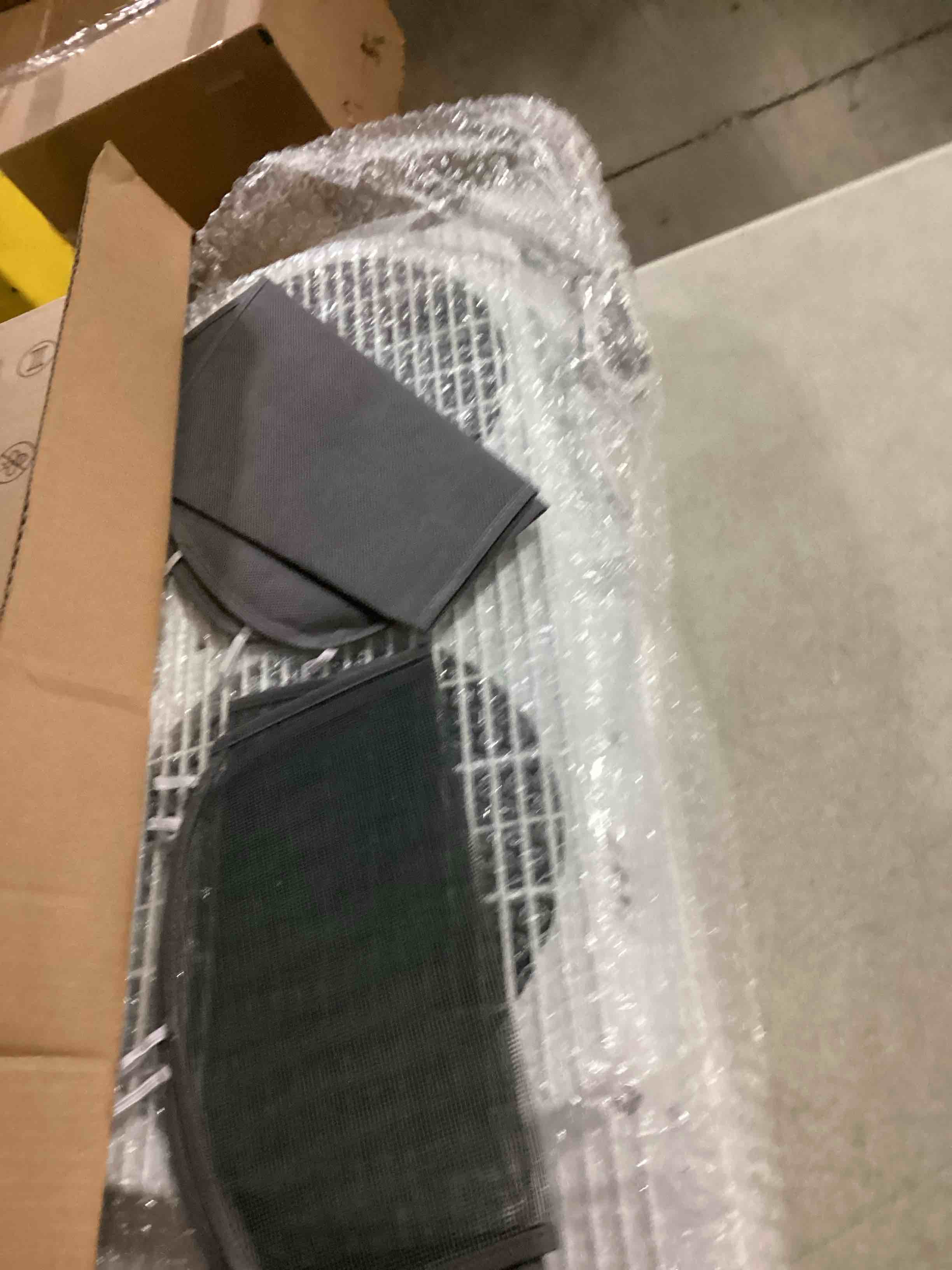 https://s3.amazonaws.com/lotting-images-prod/bidfta/GRN6804445_1728564652998.jpeg