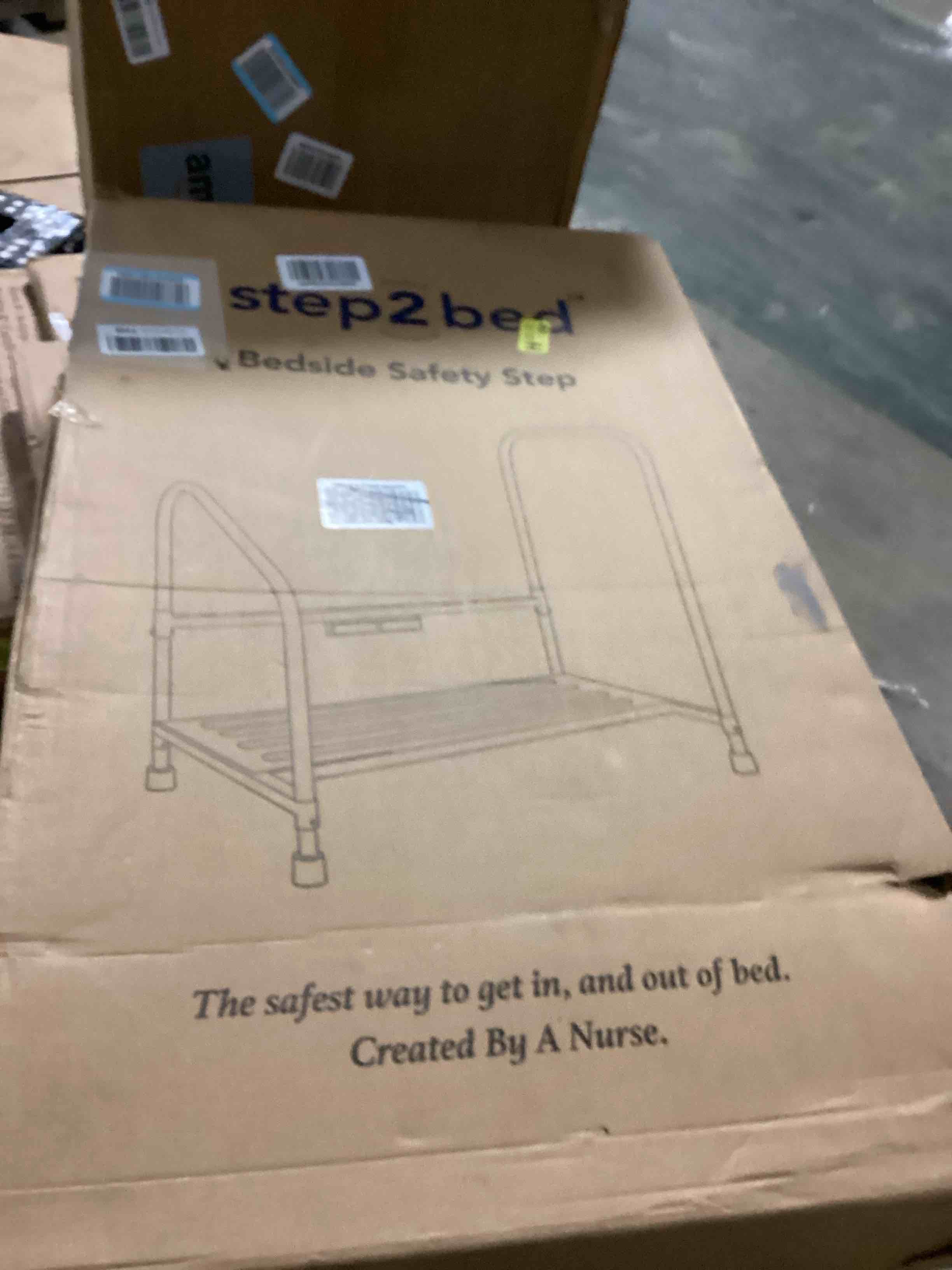 https://s3.amazonaws.com/lotting-images-prod/bidfta/GRN6804958_1728990961135.jpeg
