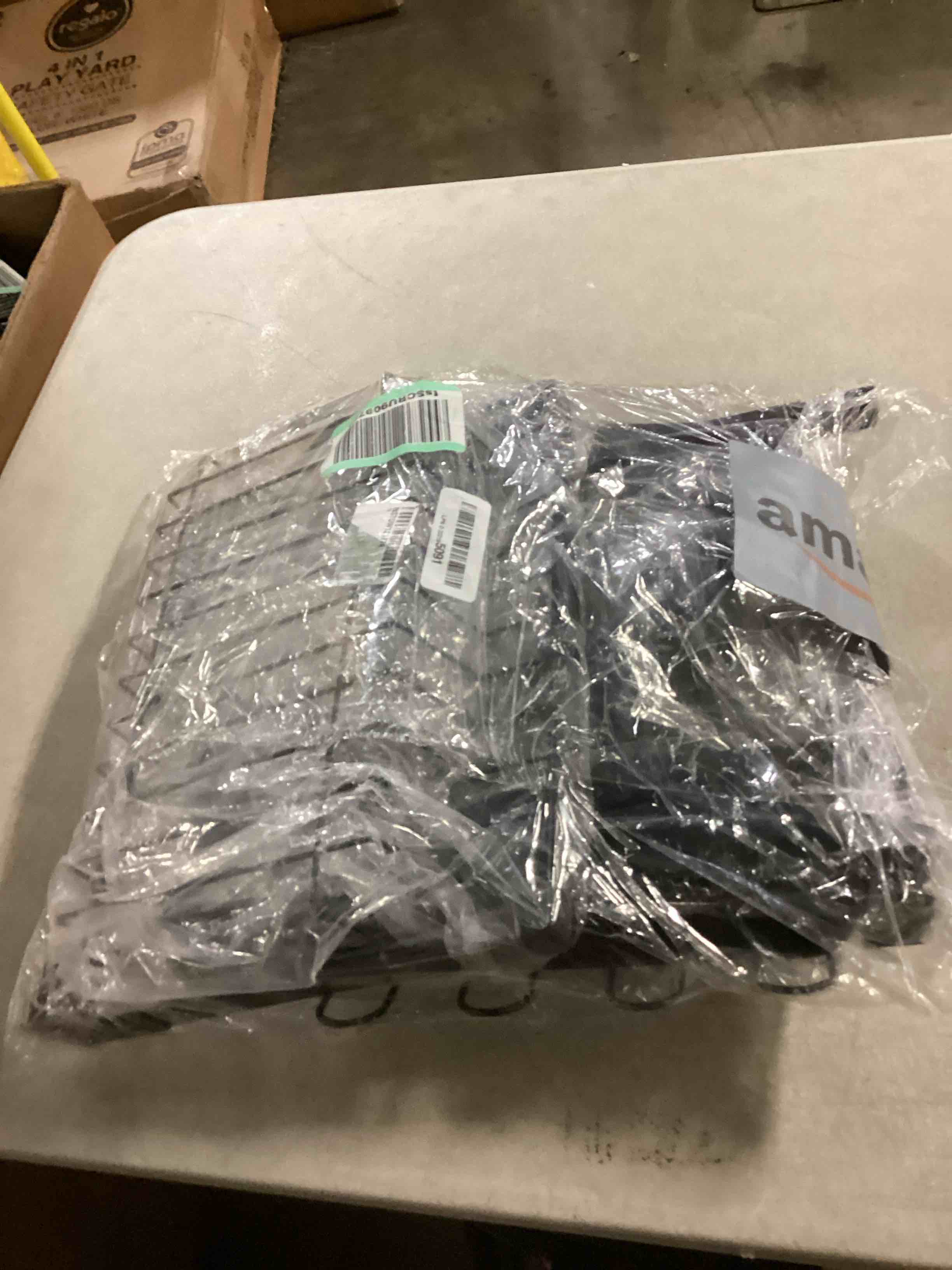 https://s3.amazonaws.com/lotting-images-prod/bidfta/GRN6805393_1729190244040.jpeg