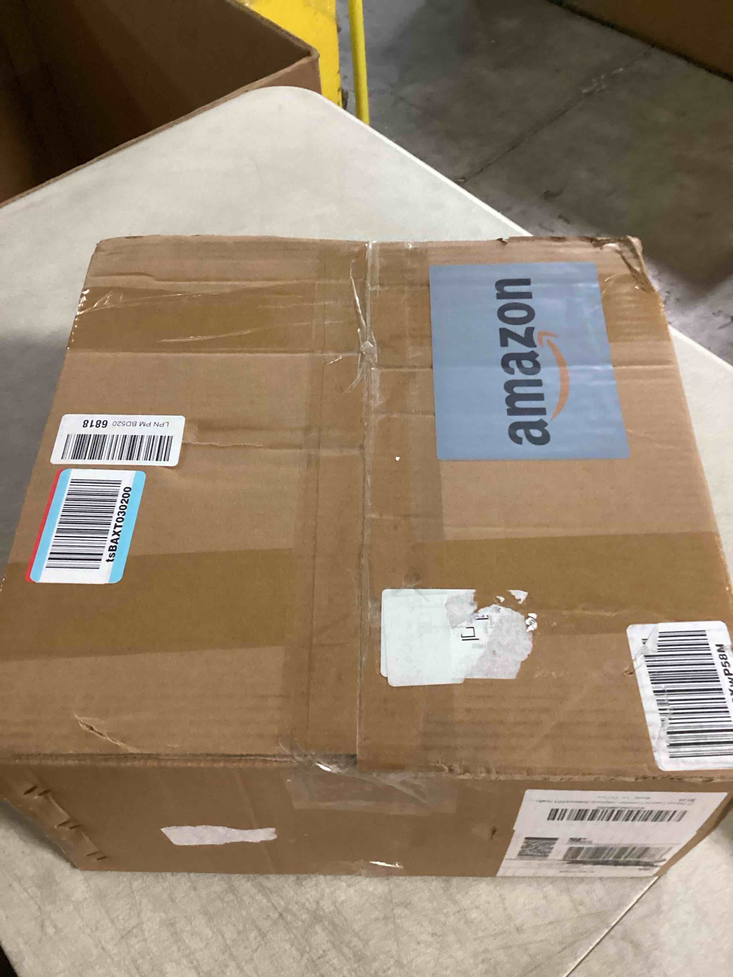 https://s3.amazonaws.com/lotting-images-prod/bidfta/GRN6805433_1729250855282.jpeg