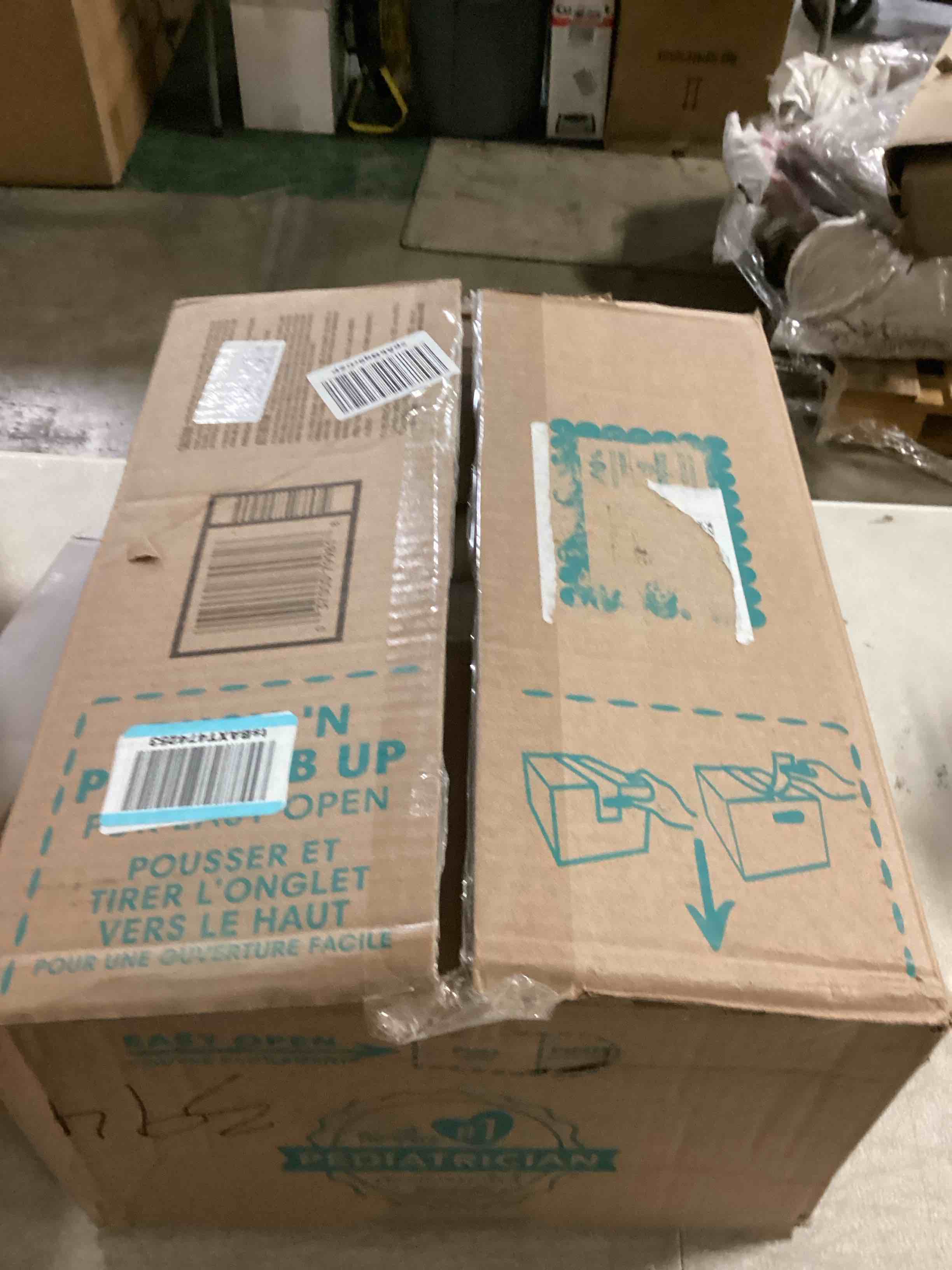 https://s3.amazonaws.com/lotting-images-prod/bidfta/GRN6805752_1729512681549.jpeg