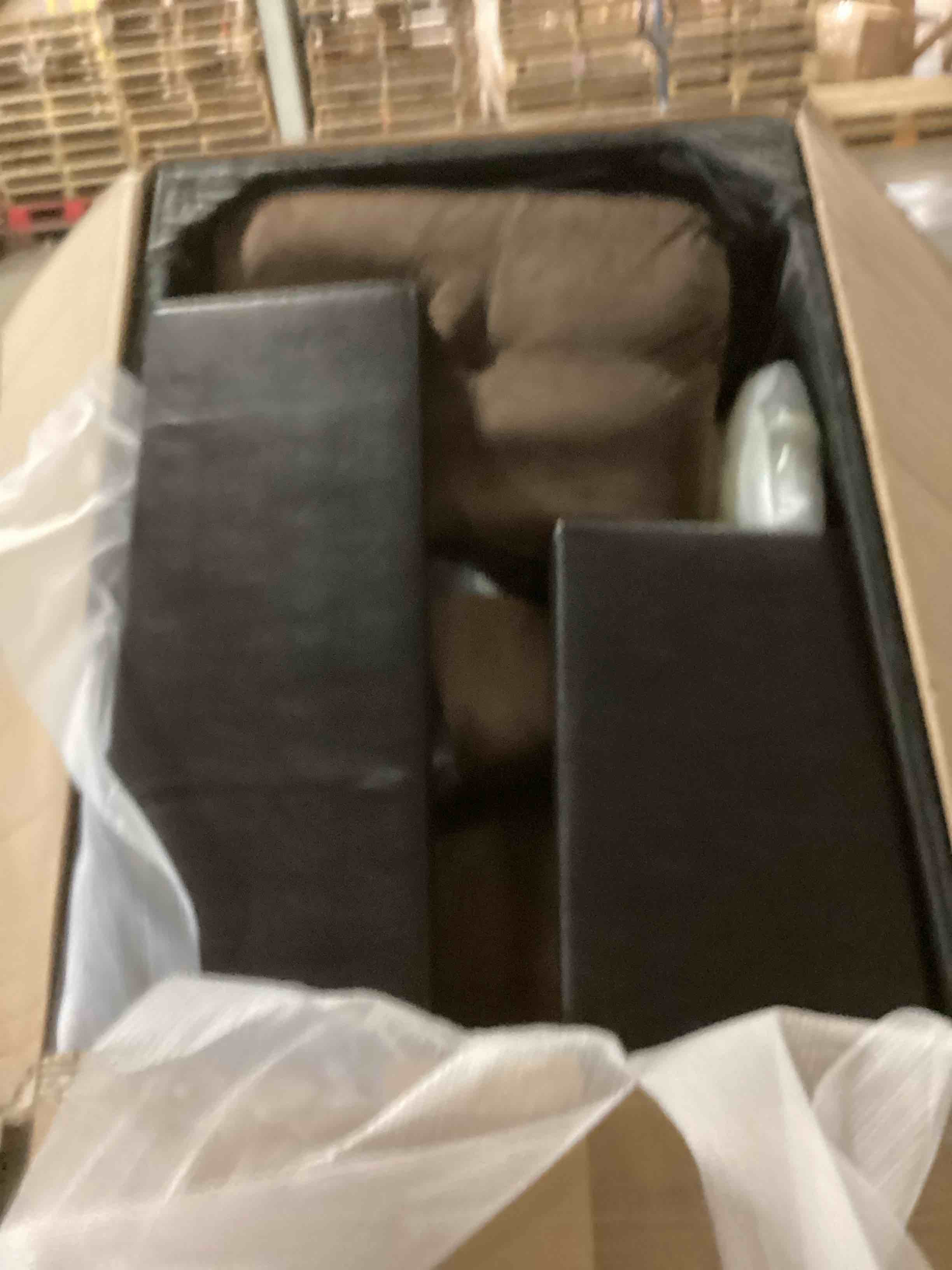 https://s3.amazonaws.com/lotting-images-prod/bidfta/GRN6805876_1729538041697.jpeg