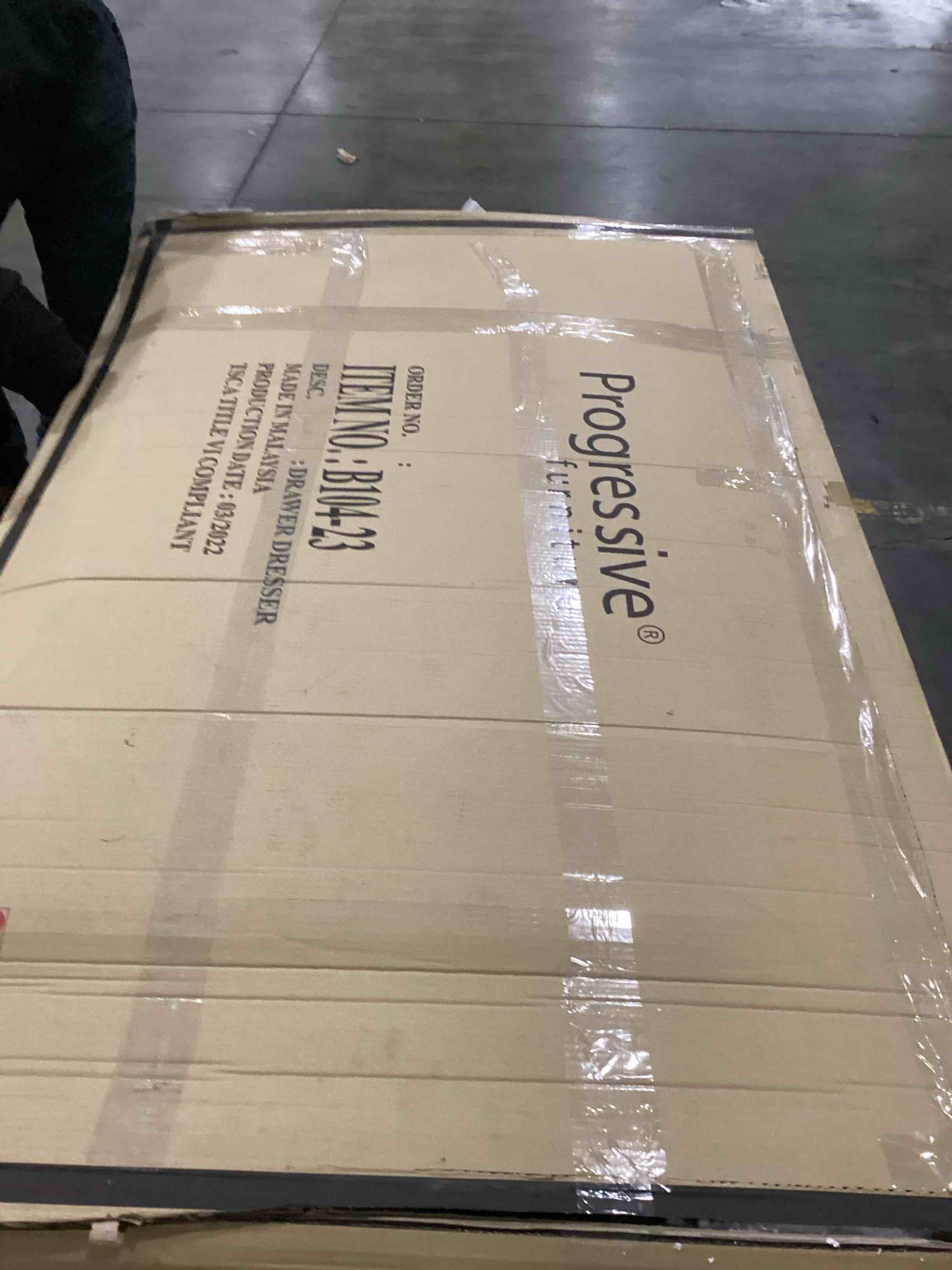 https://s3.amazonaws.com/lotting-images-prod/bidfta/GRN6806816_1729869433083.jpeg