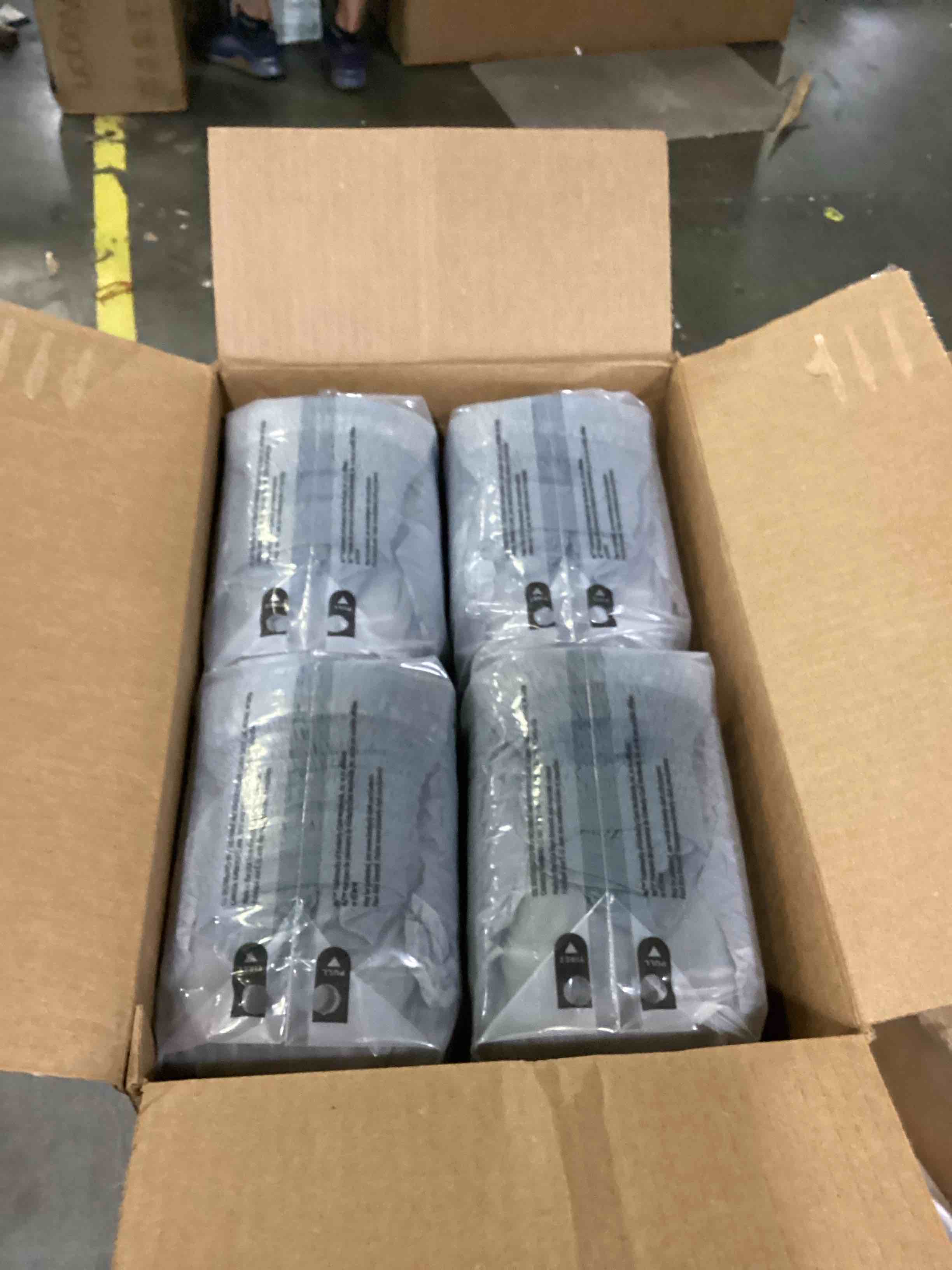 https://s3.amazonaws.com/lotting-images-prod/bidfta/GRN6806938_1730140872918.jpeg