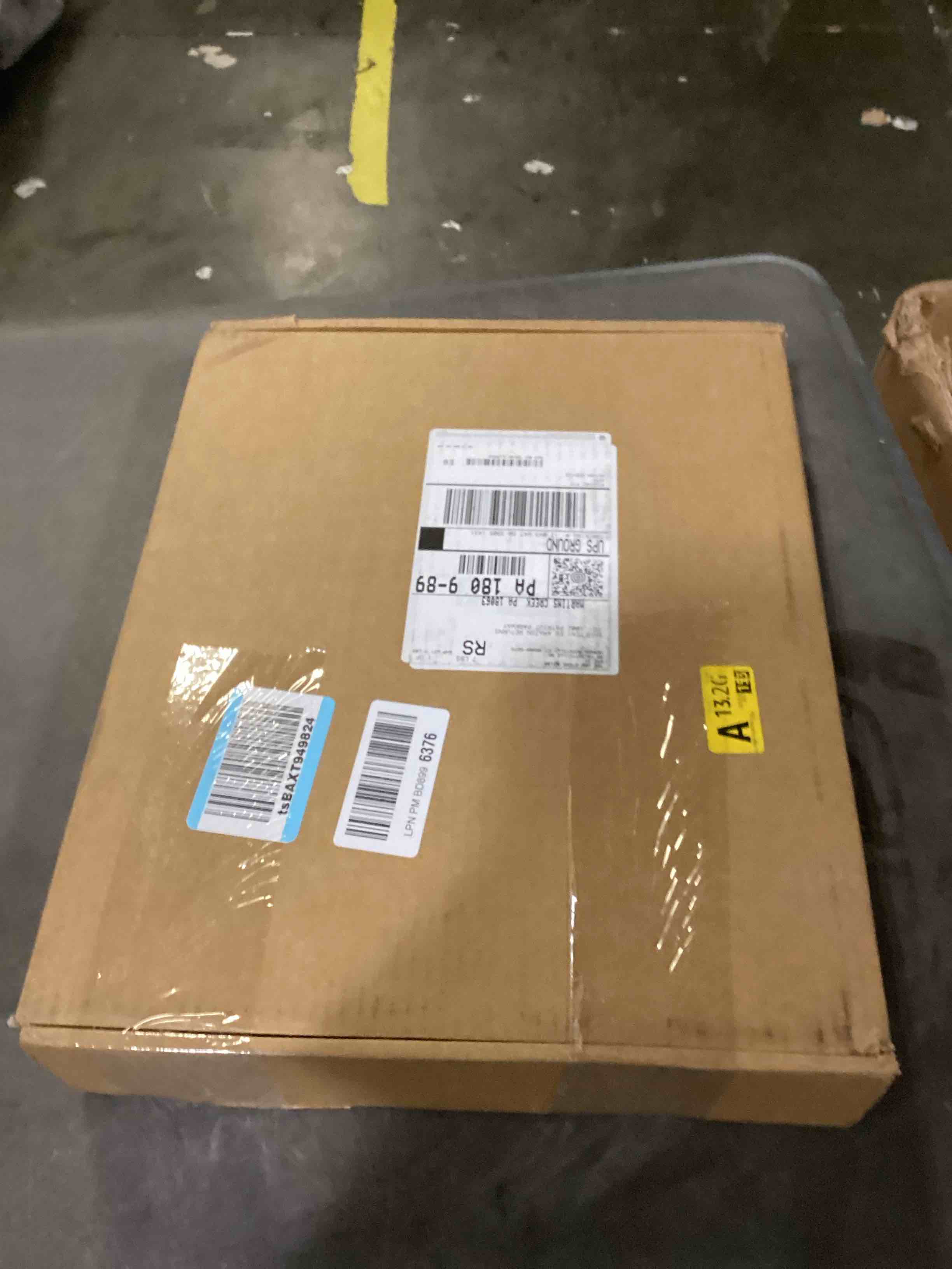 https://s3.amazonaws.com/lotting-images-prod/bidfta/GRN6807030_1730213312149.jpeg