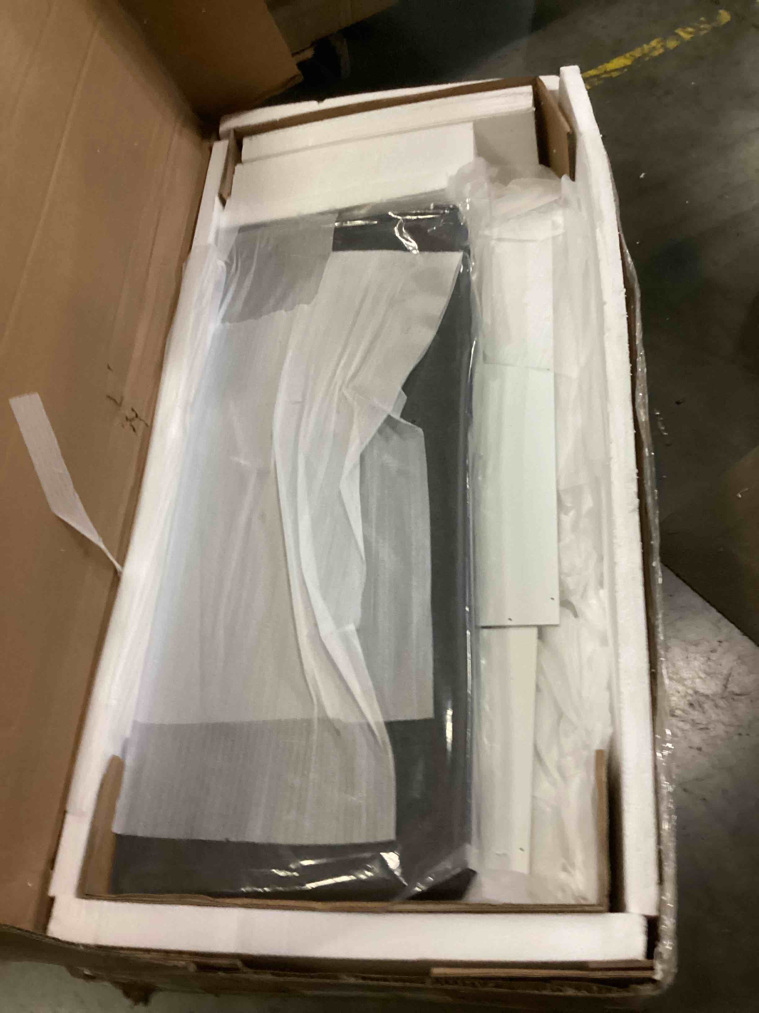 (2 of 2) Ayham Hall Tree 59'' Wide with Bench and Shoe Storage