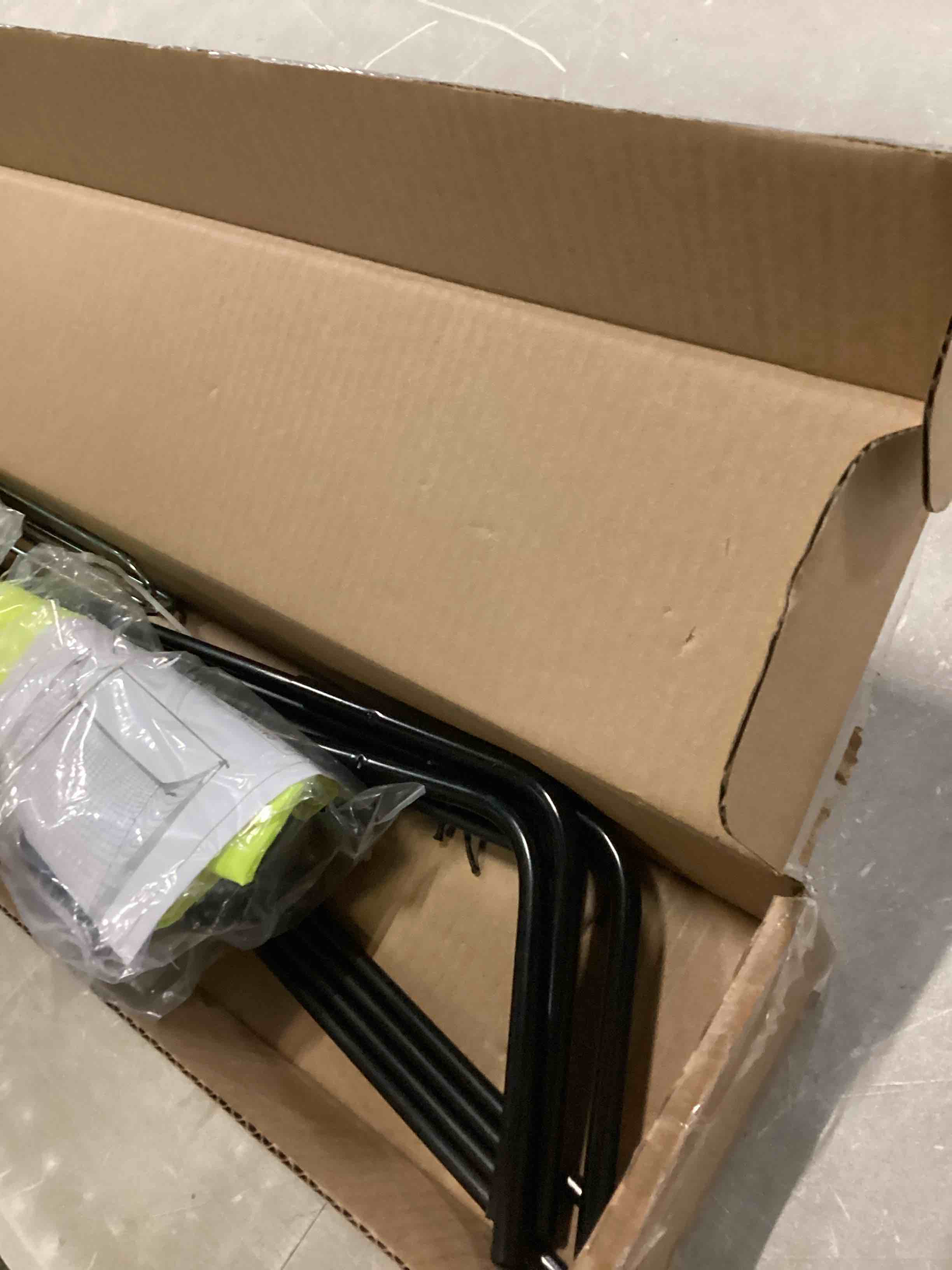https://s3.amazonaws.com/lotting-images-prod/bidfta/GRN6808181_1731677839843.jpeg