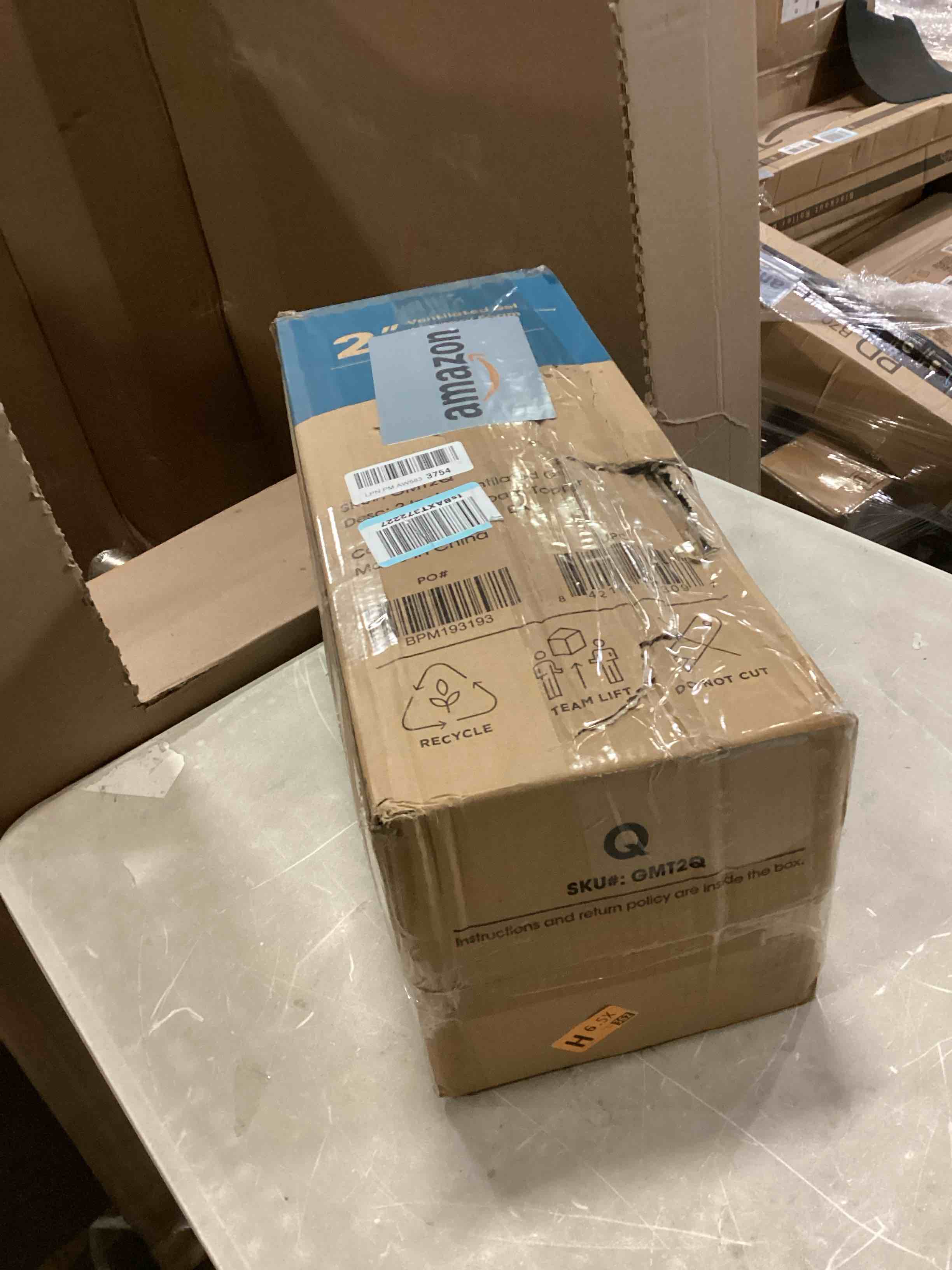 https://s3.amazonaws.com/lotting-images-prod/bidfta/GRN6808704_1732208032605.jpeg