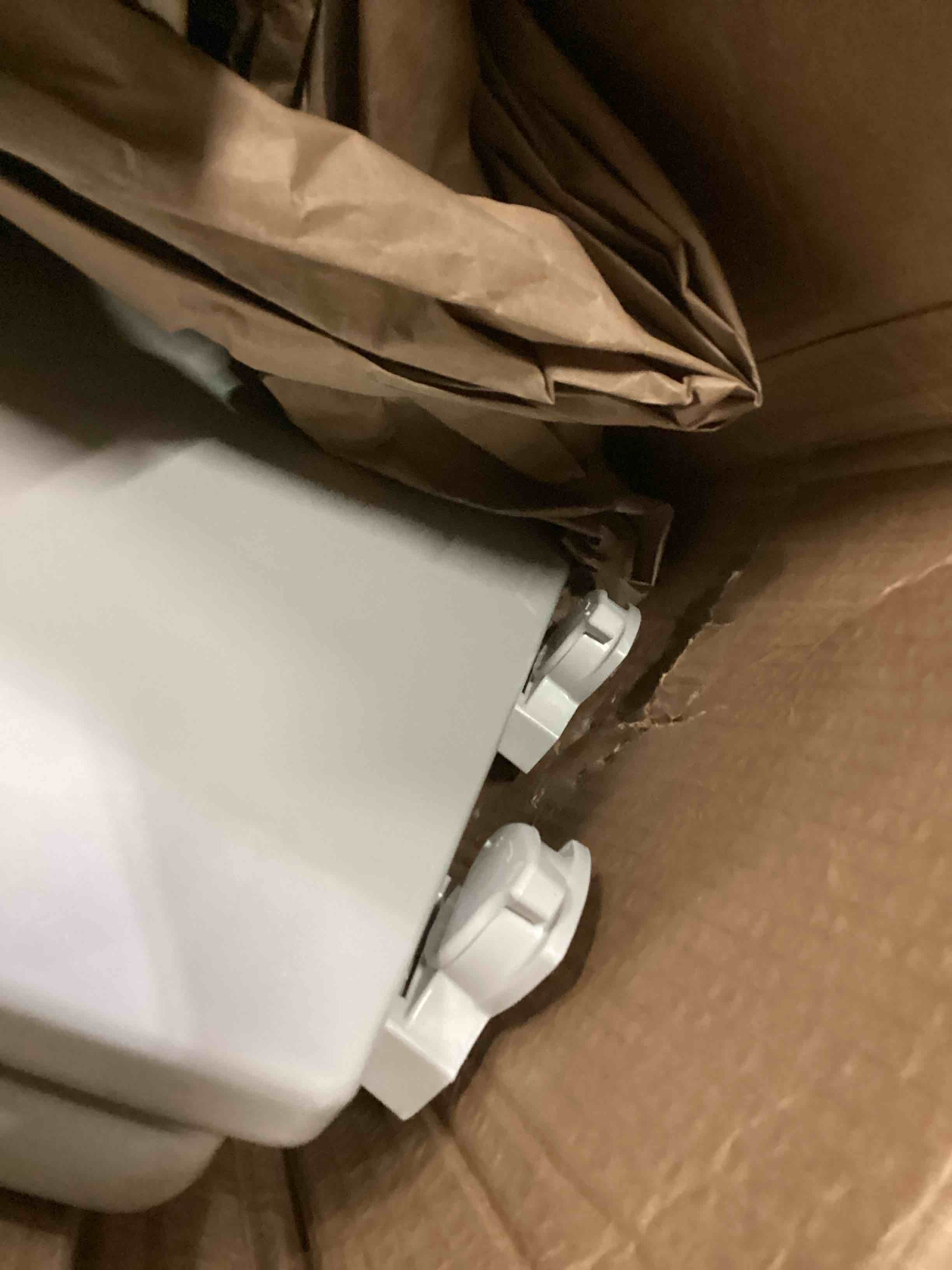 https://s3.amazonaws.com/lotting-images-prod/bidfta/GRN6808754_1732220527556.jpeg