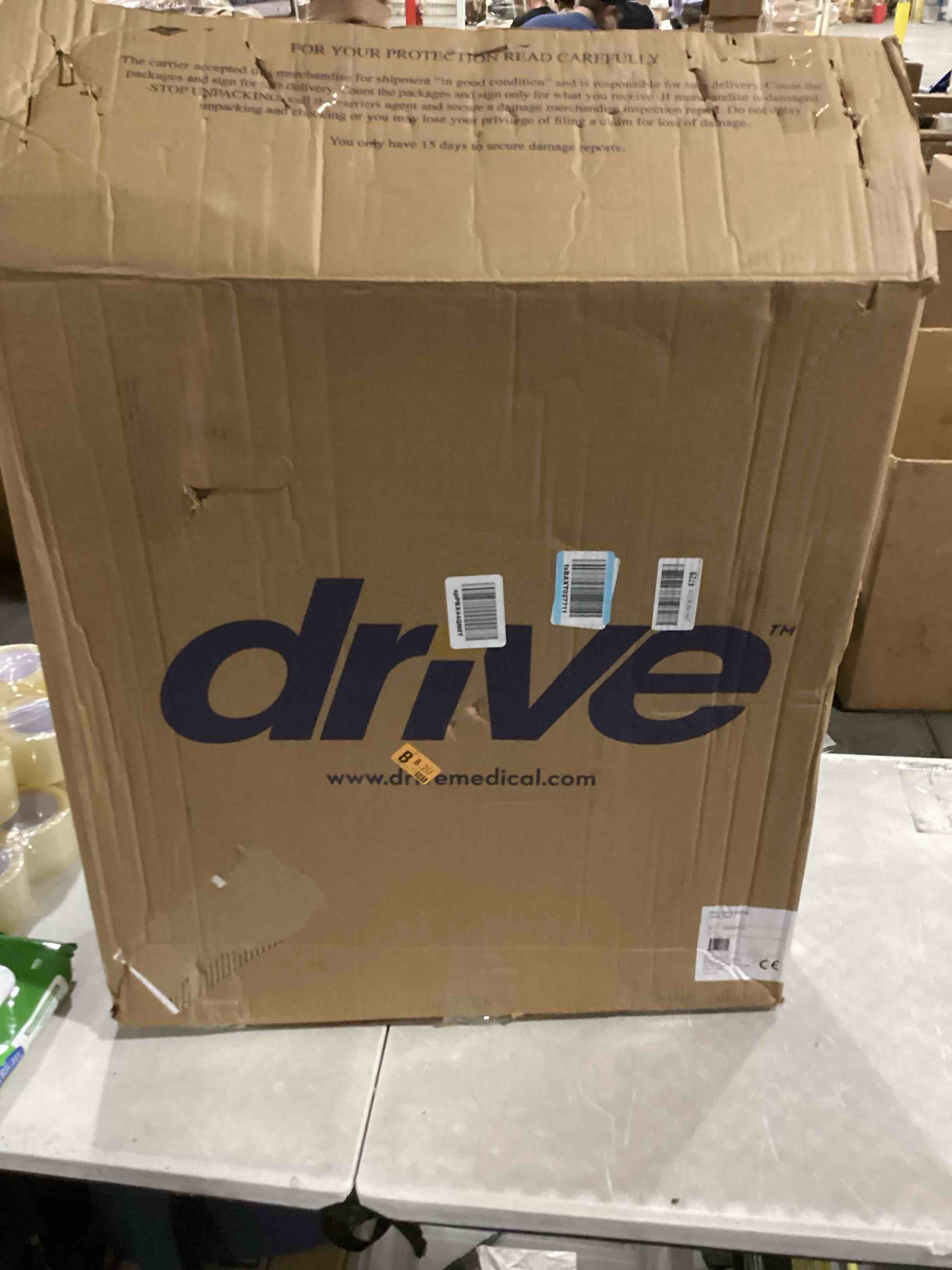 https://s3.amazonaws.com/lotting-images-prod/bidfta/GRN6808984_1728910180934.jpeg