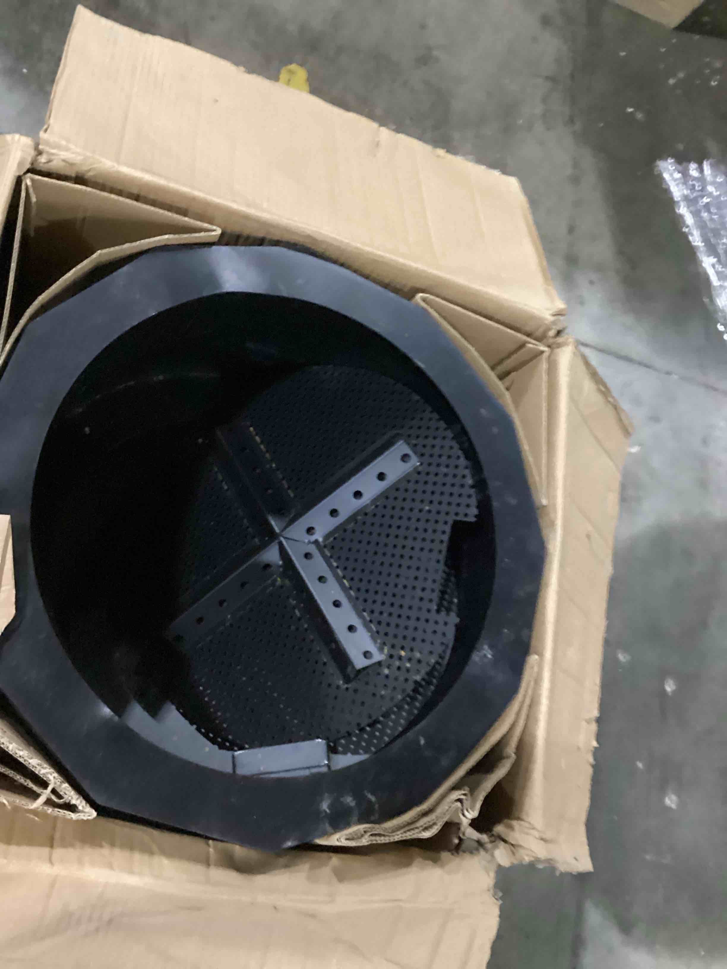 https://s3.amazonaws.com/lotting-images-prod/bidfta/GRN6808999_1728912606023.jpeg