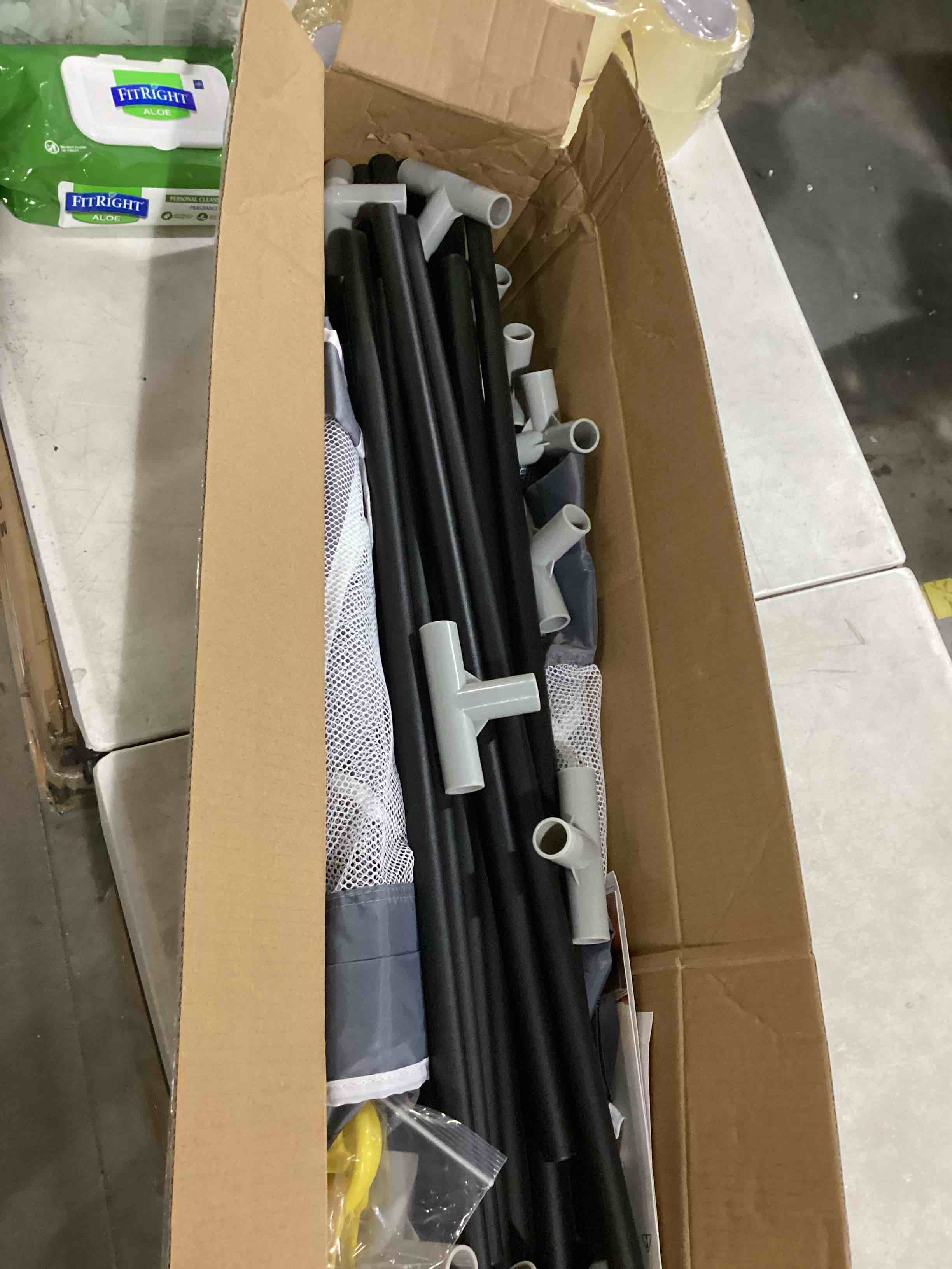 https://s3.amazonaws.com/lotting-images-prod/bidfta/GRN6809022_1728917272484.jpeg