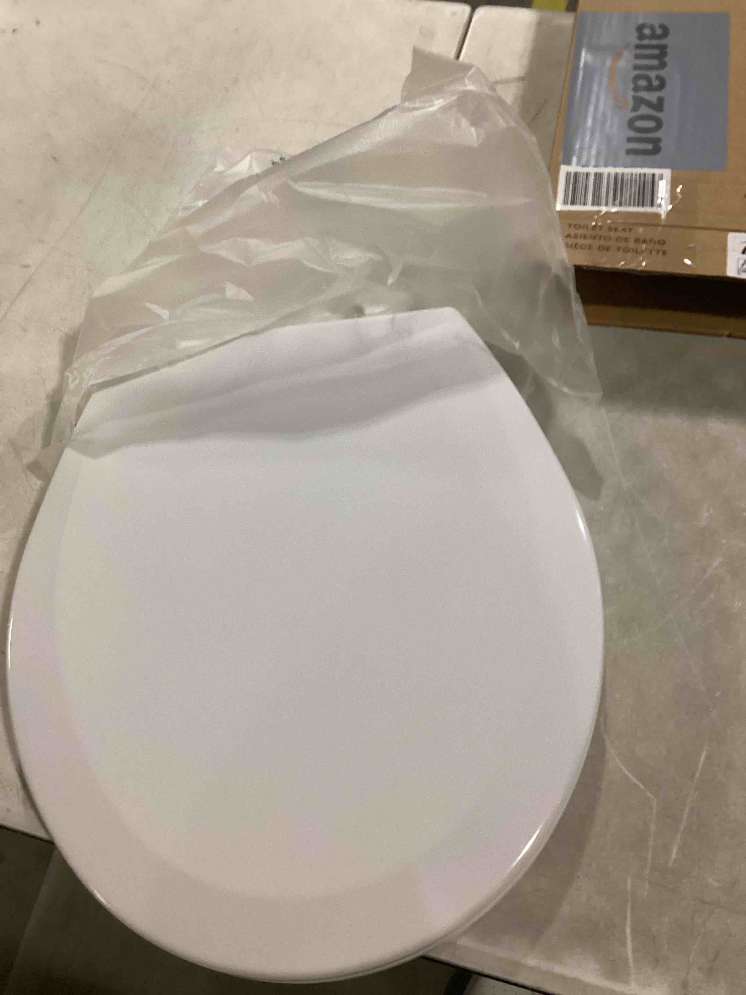BEMIS 500EC 390 Toilet Seat with Easy Clean & Change Hinges, 1 Pack