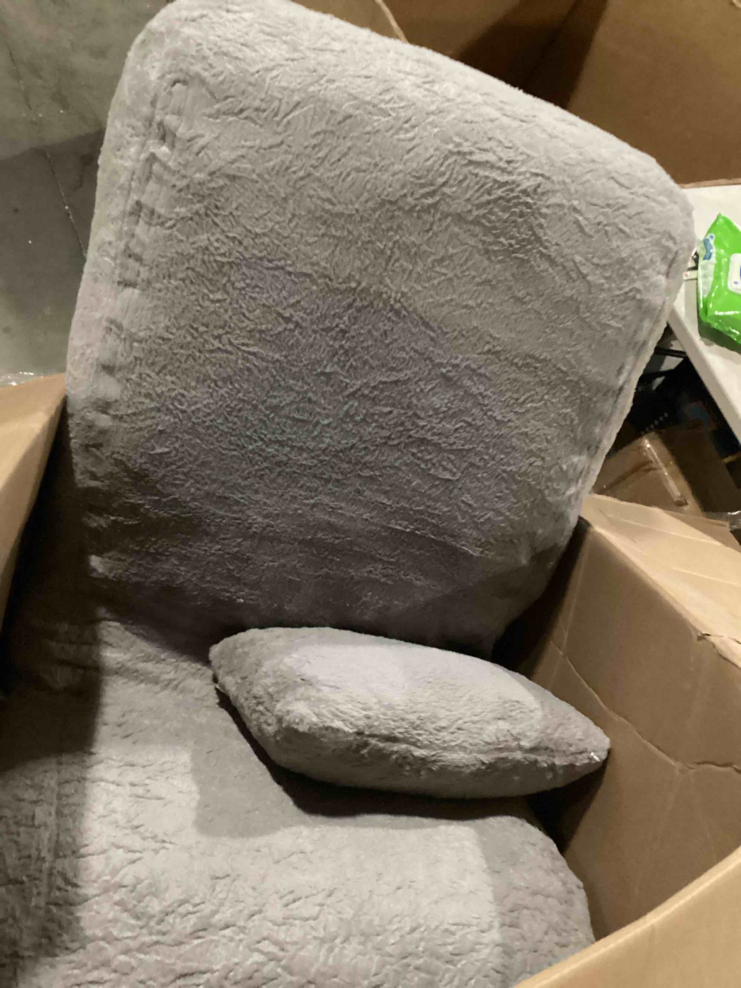 MAXYOYO Bean Bag Bed with Pillow, Chaise Lounge Chair Indoor, Velvet