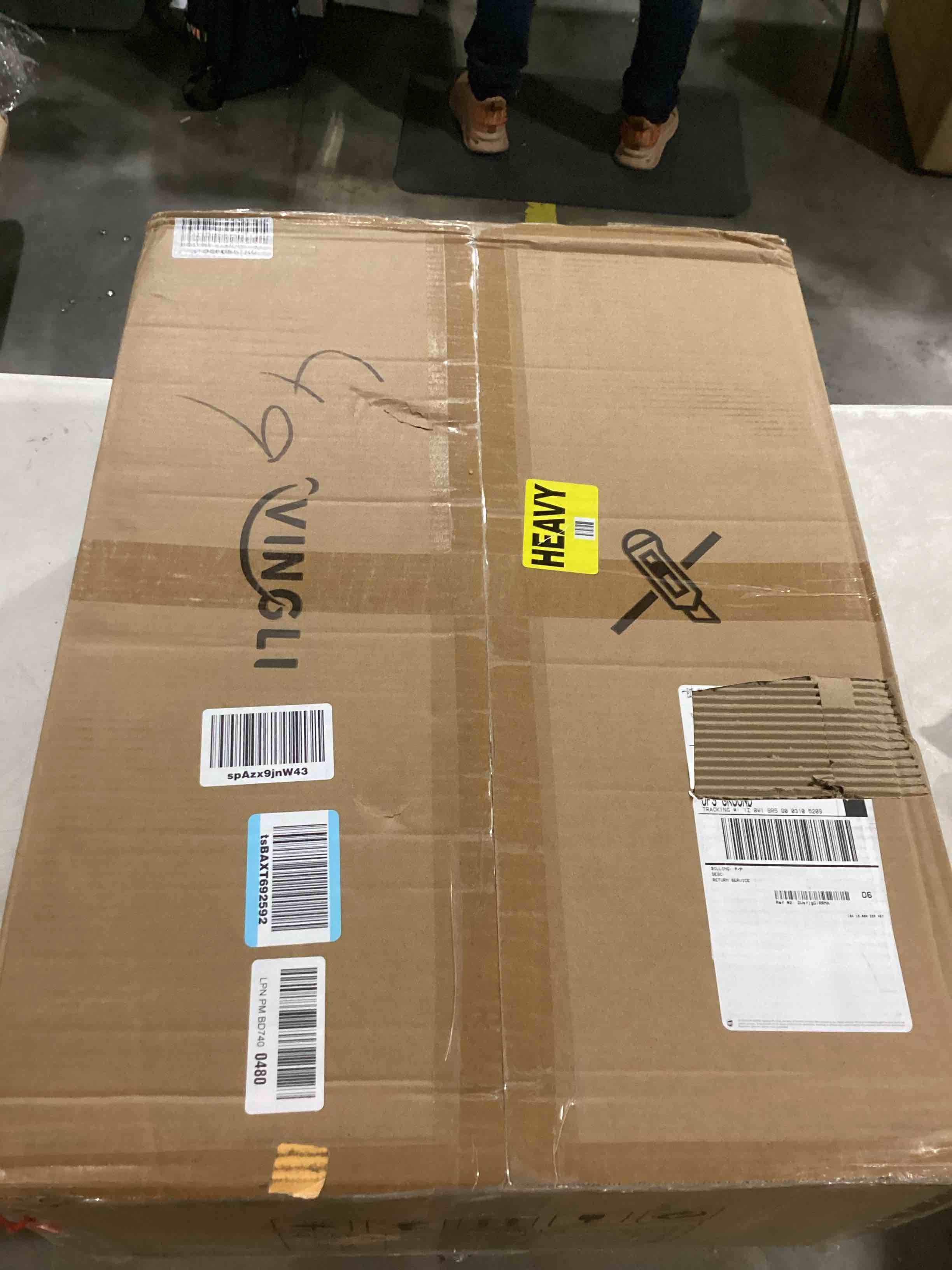 https://s3.amazonaws.com/lotting-images-prod/bidfta/GRN6809712_1729682046234.jpeg