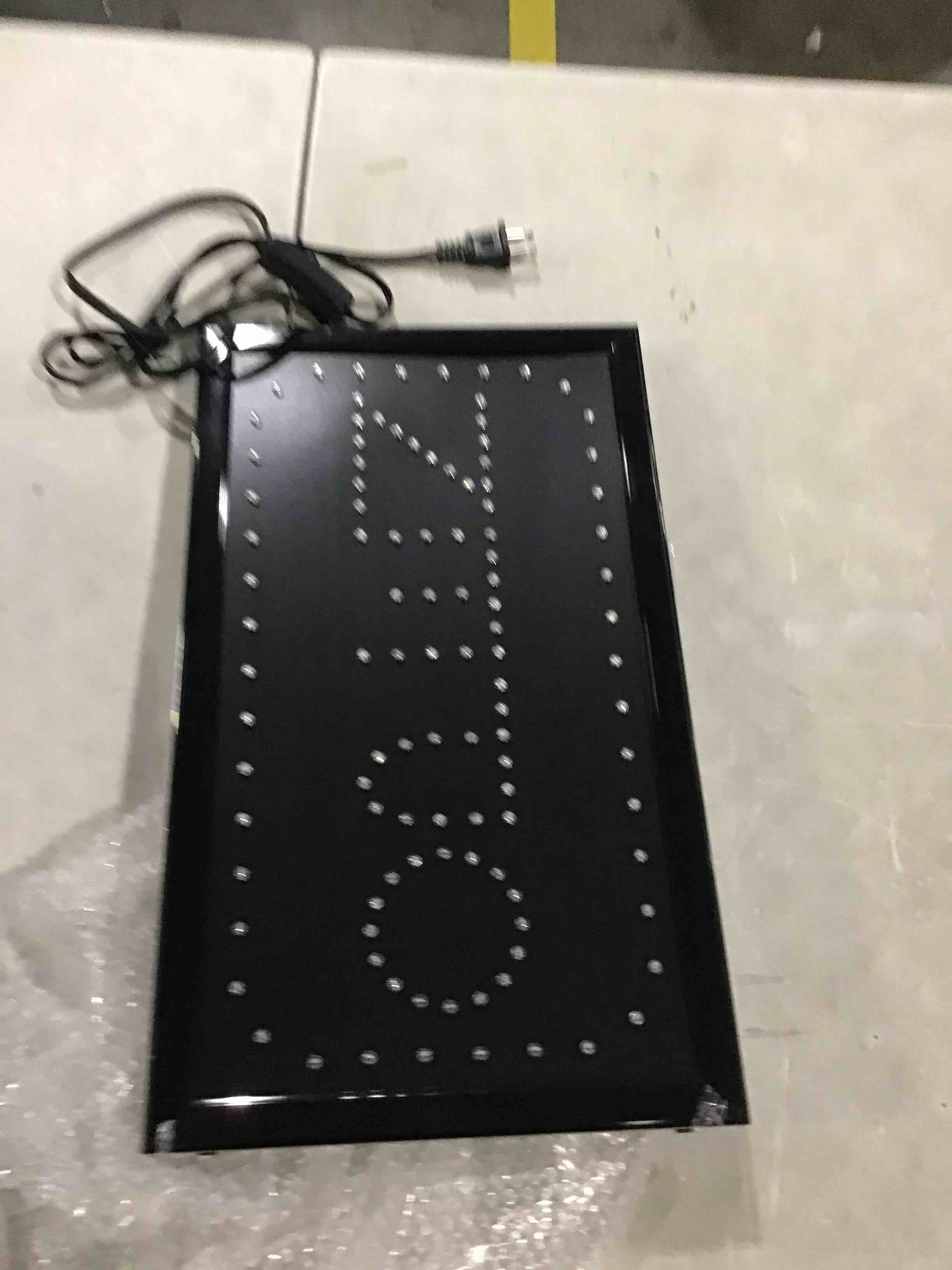 https://s3.amazonaws.com/lotting-images-prod/bidfta/GRN6810027_1730129951866.jpeg