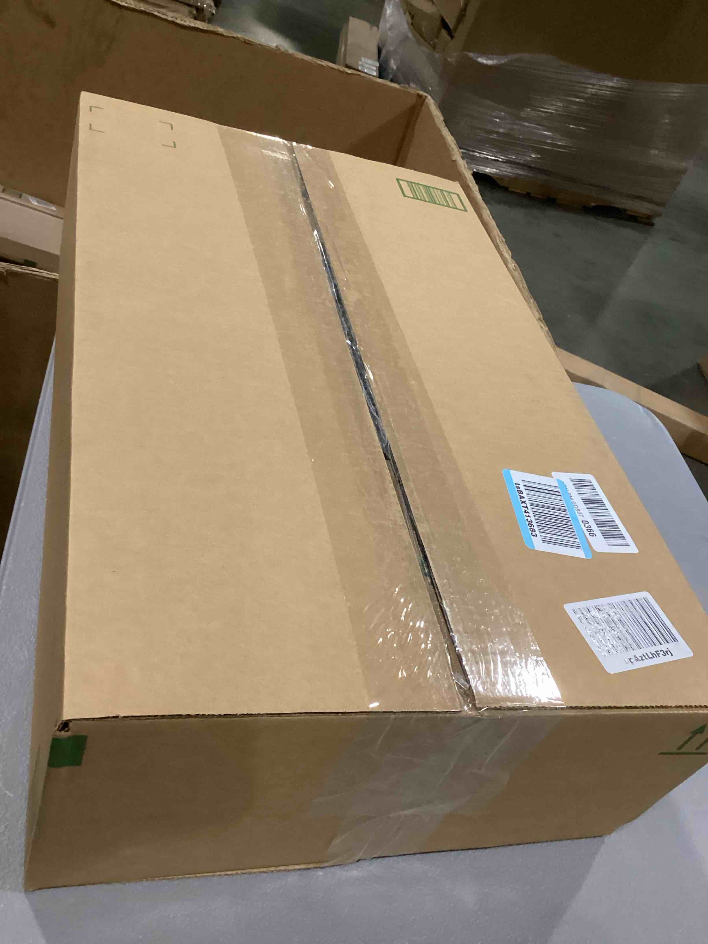 https://s3.amazonaws.com/lotting-images-prod/bidfta/GRN6810746_1729359247475.jpeg