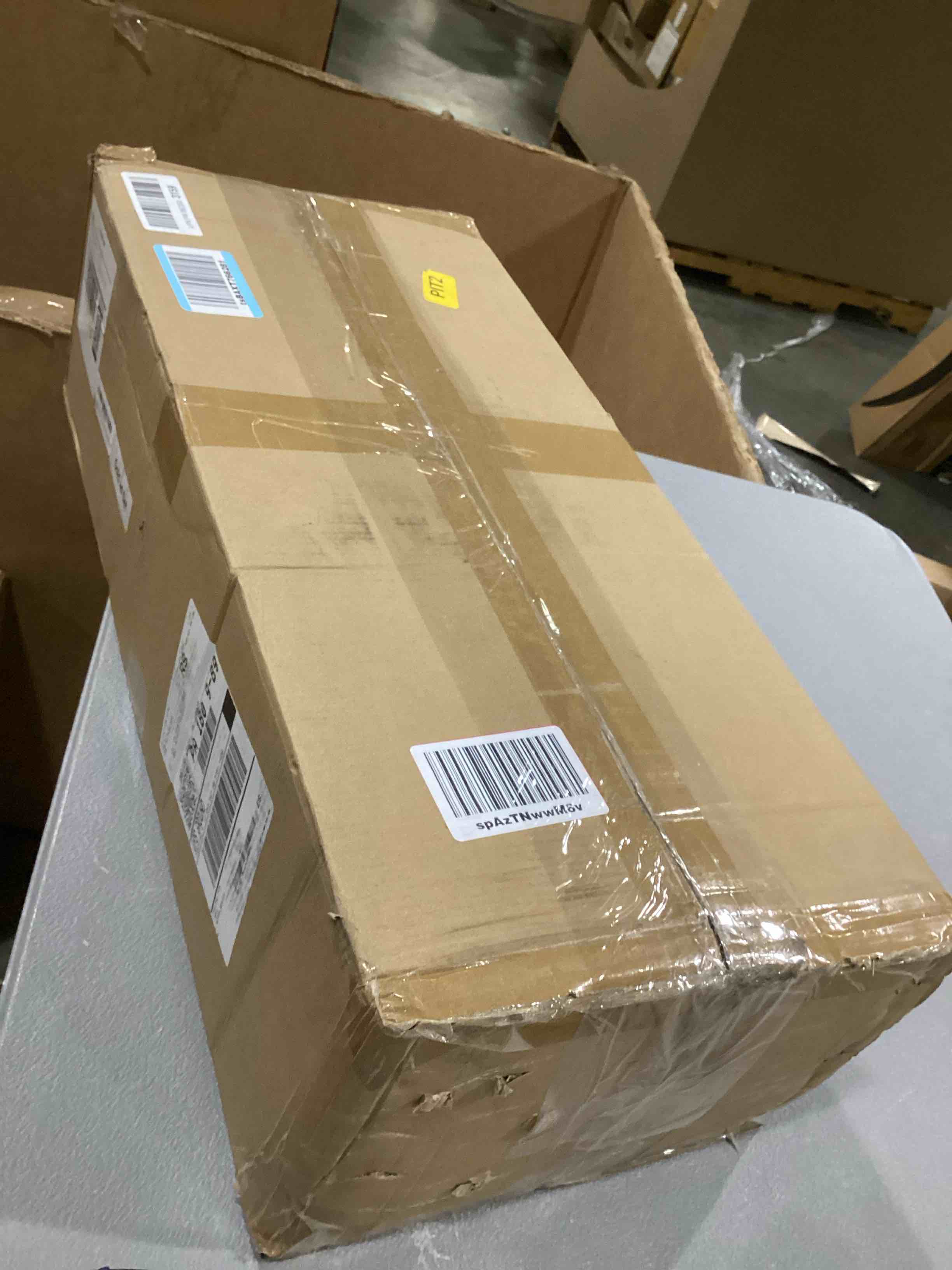 https://s3.amazonaws.com/lotting-images-prod/bidfta/GRN6810771_1729364147316.jpeg