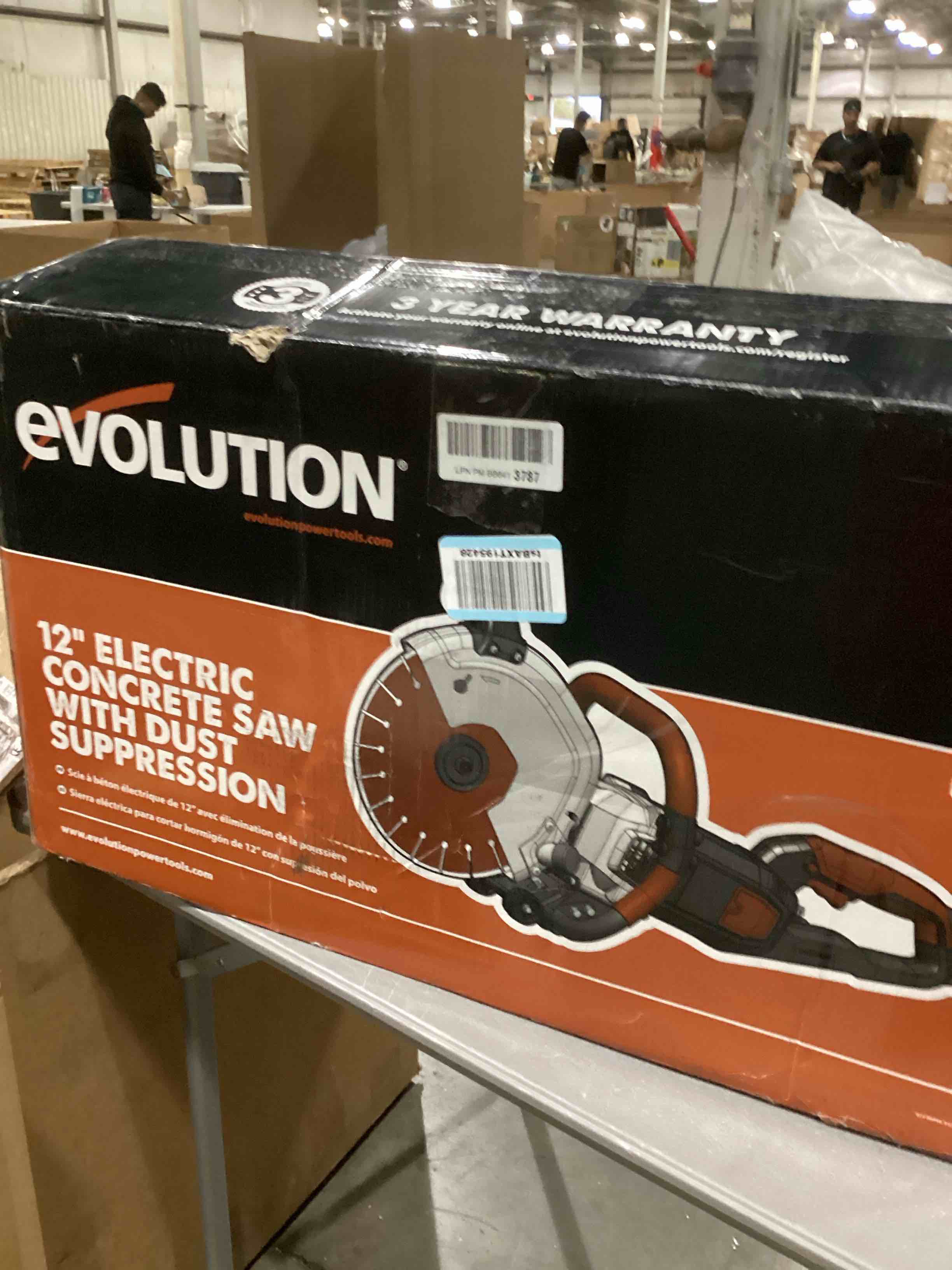 https://s3.amazonaws.com/lotting-images-prod/bidfta/GRN6811410_1729858304959.jpeg