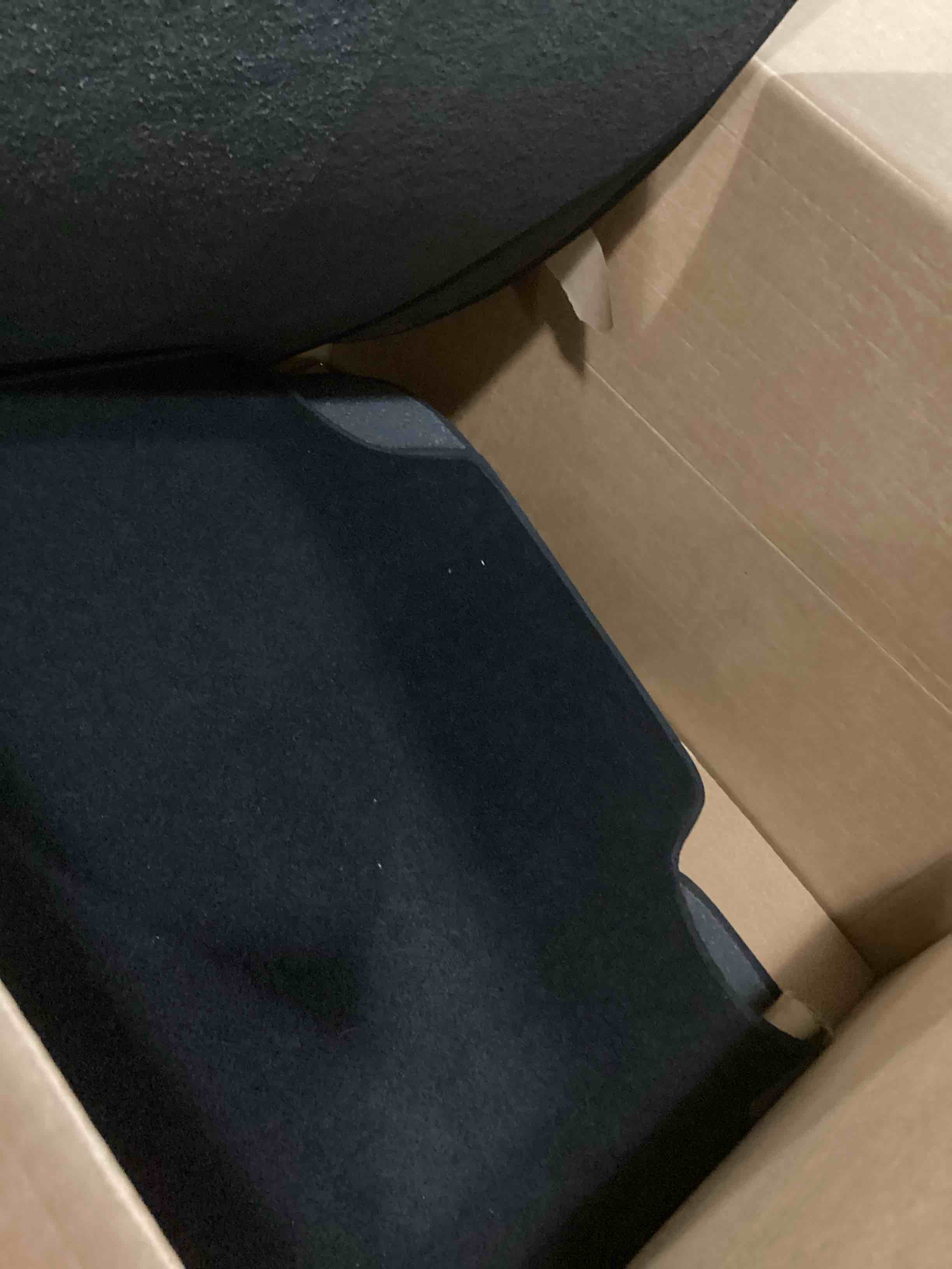 https://s3.amazonaws.com/lotting-images-prod/bidfta/GRN6811414_1729859204724.jpeg