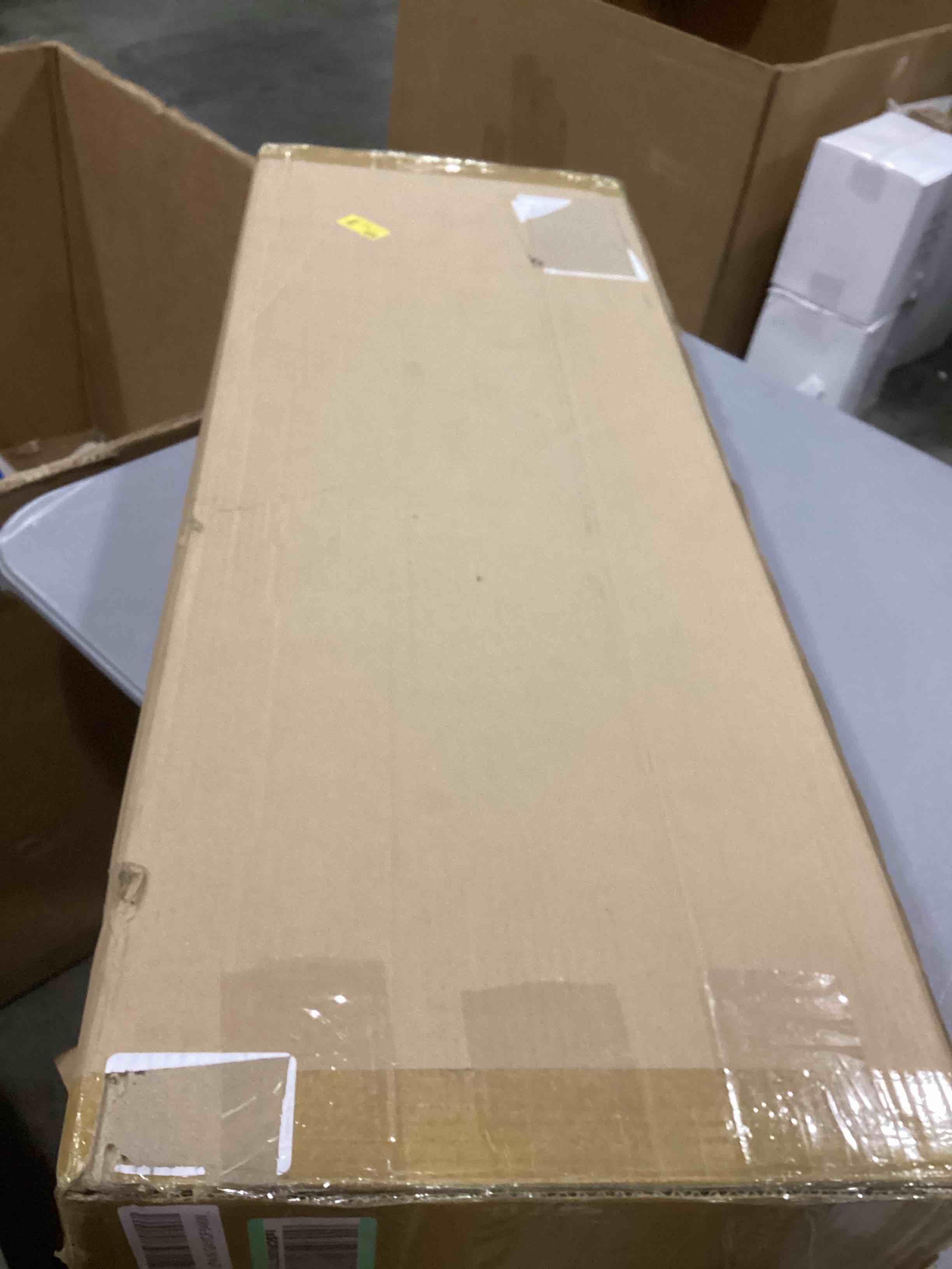https://s3.amazonaws.com/lotting-images-prod/bidfta/GRN6811601_1730207922251.jpeg