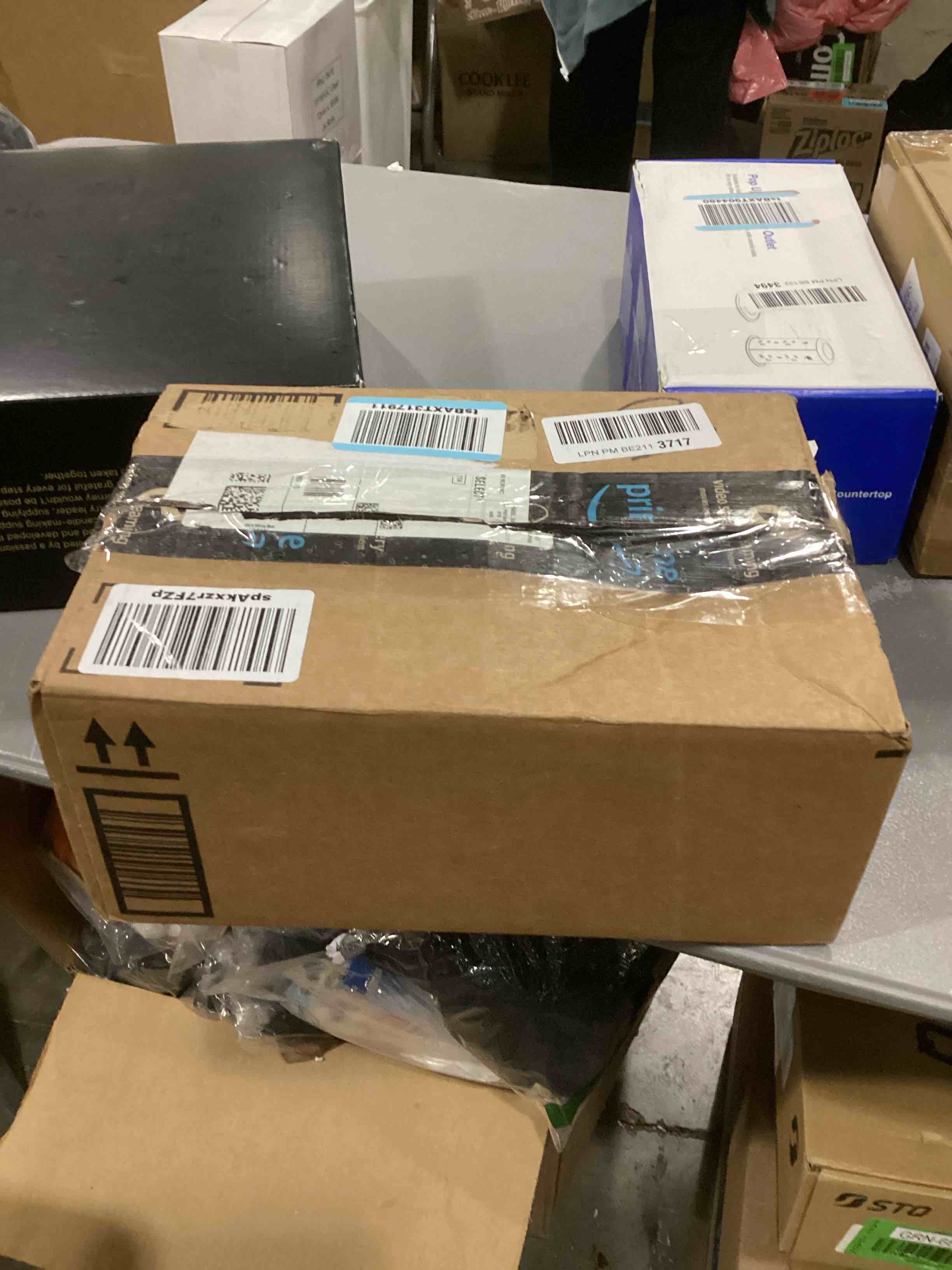 https://s3.amazonaws.com/lotting-images-prod/bidfta/GRN6811789_1730295572615.jpeg