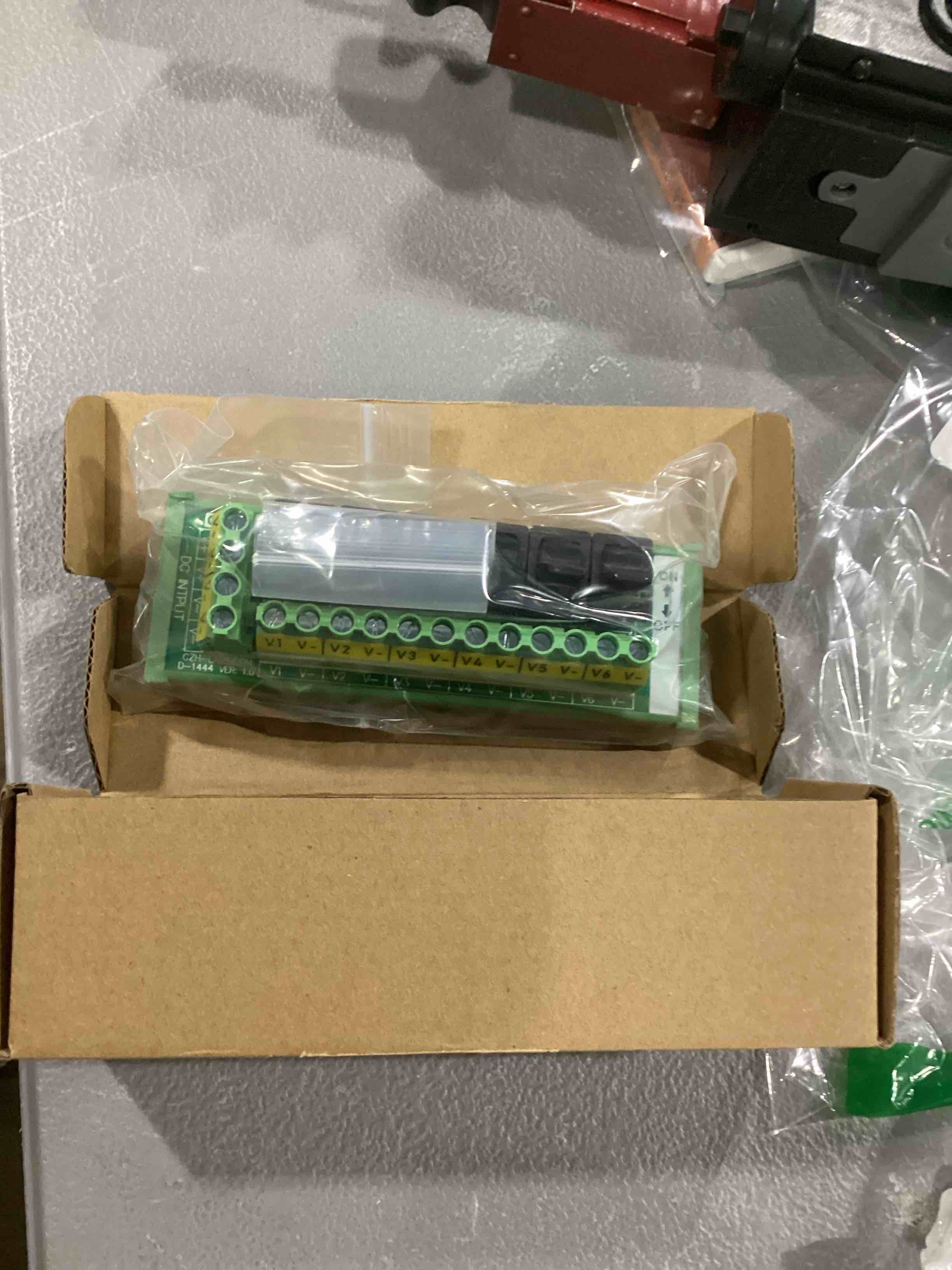 https://s3.amazonaws.com/lotting-images-prod/bidfta/GRN6811835_1730300927805.jpeg