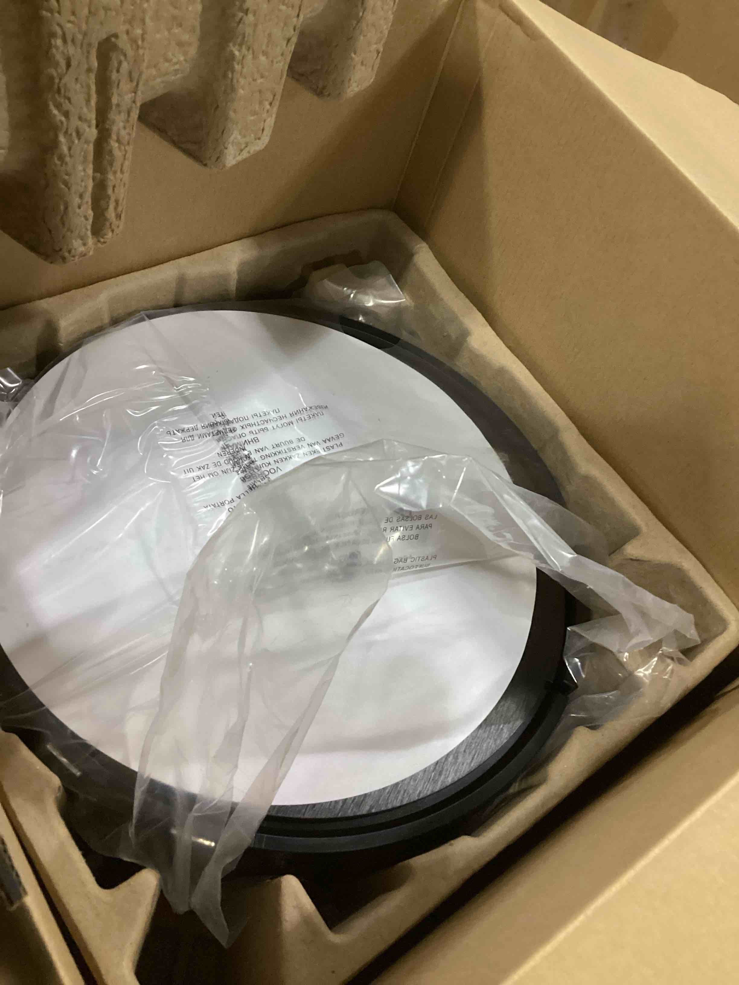 https://s3.amazonaws.com/lotting-images-prod/bidfta/GRN6811862_1730306660945.jpeg