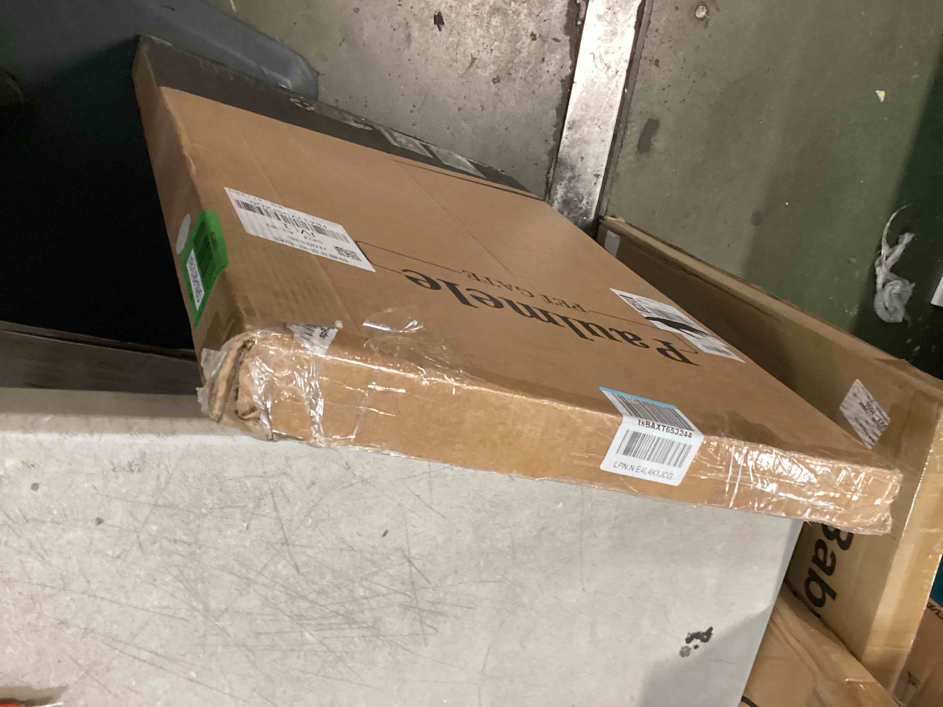 https://s3.amazonaws.com/lotting-images-prod/bidfta/GRN6812164_1721049028138.jpeg
