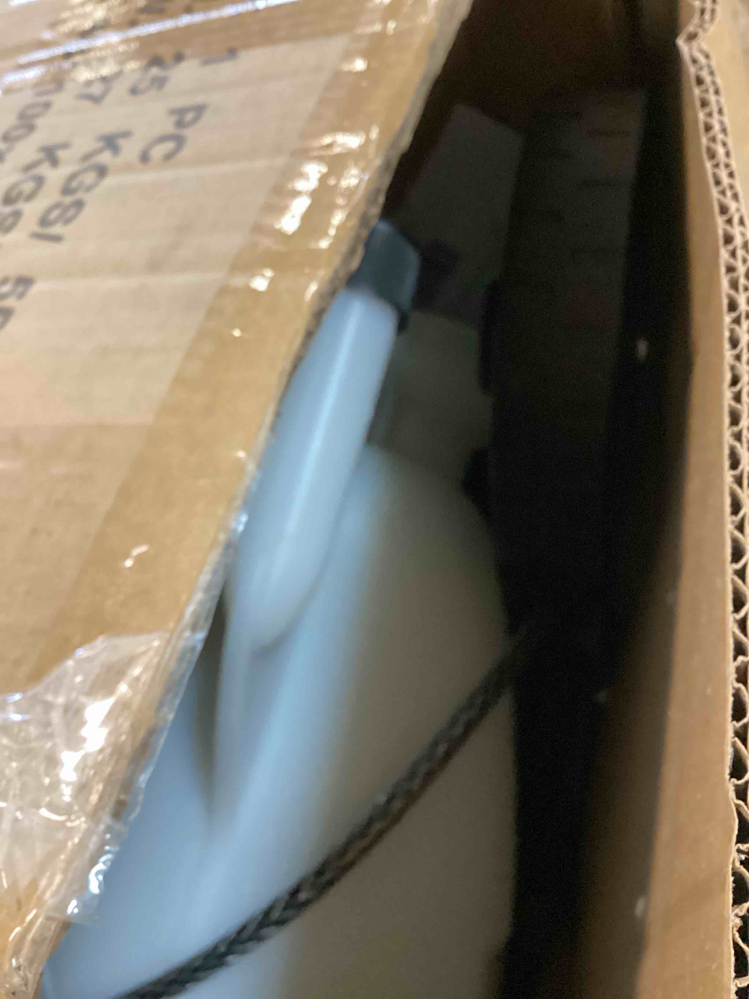 https://s3.amazonaws.com/lotting-images-prod/bidfta/GRN6812202_1721056437903.jpeg