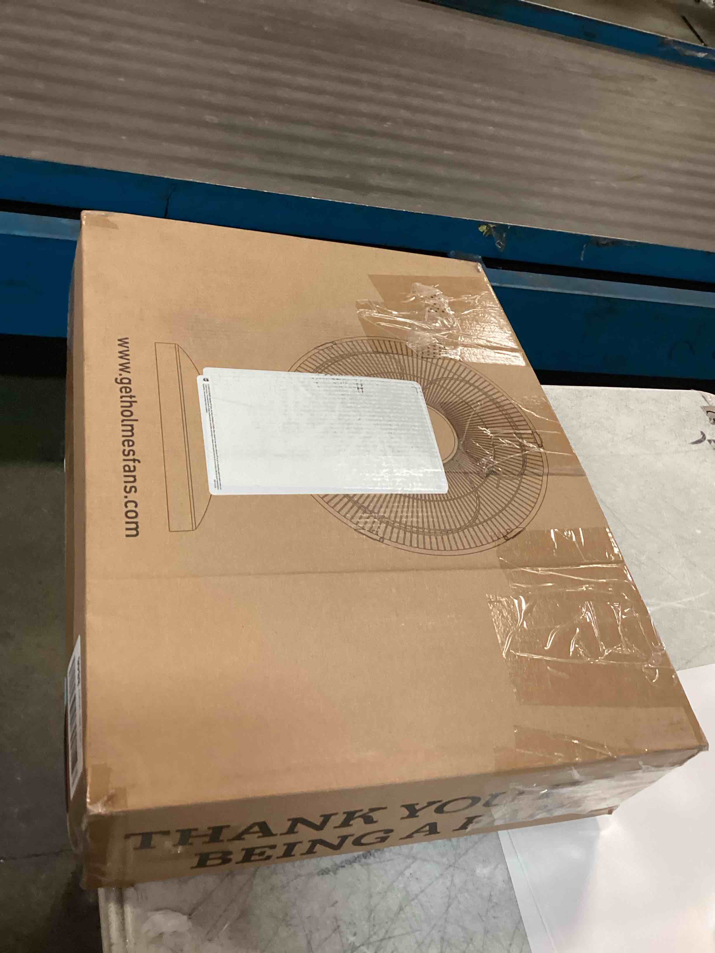 https://s3.amazonaws.com/lotting-images-prod/bidfta/GRN6812890_1721274657227.jpeg
