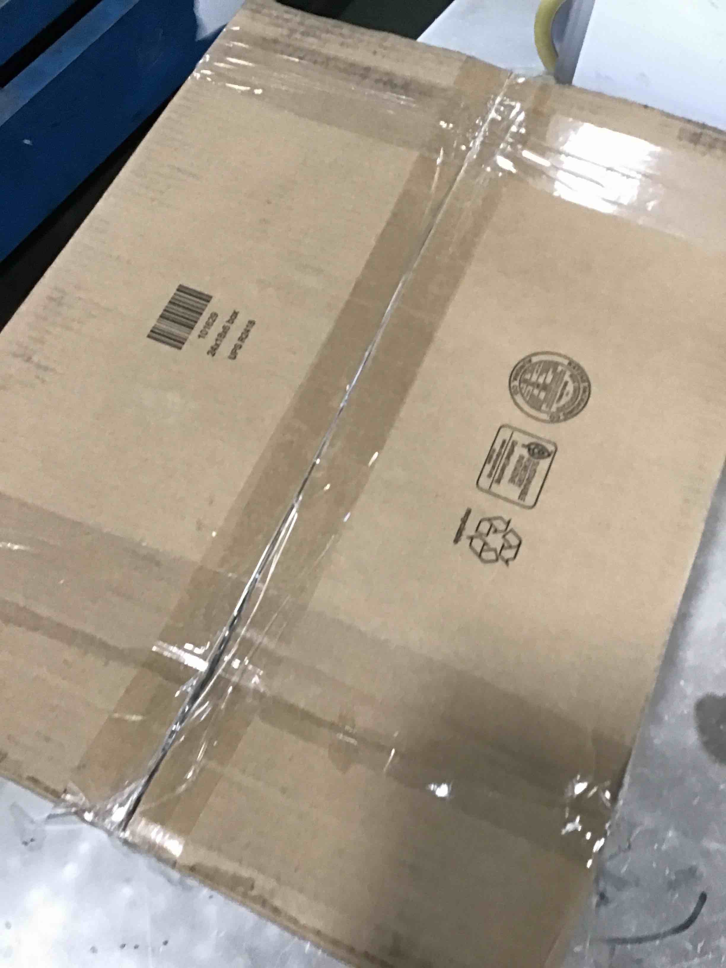 https://s3.amazonaws.com/lotting-images-prod/bidfta/GRN6813992_1720626095448.jpeg
