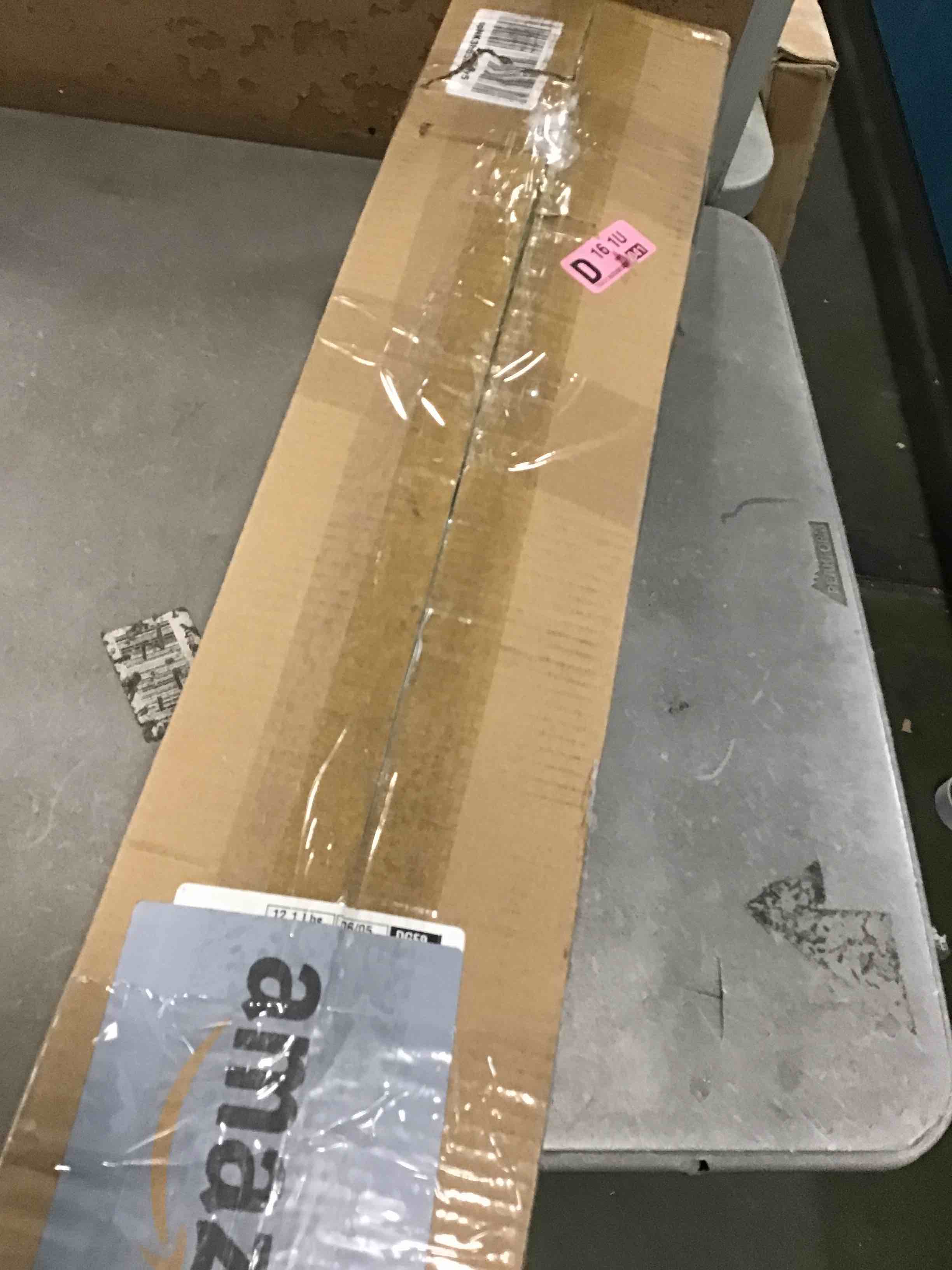 https://s3.amazonaws.com/lotting-images-prod/bidfta/GRN6814210_1720704604418.jpeg
