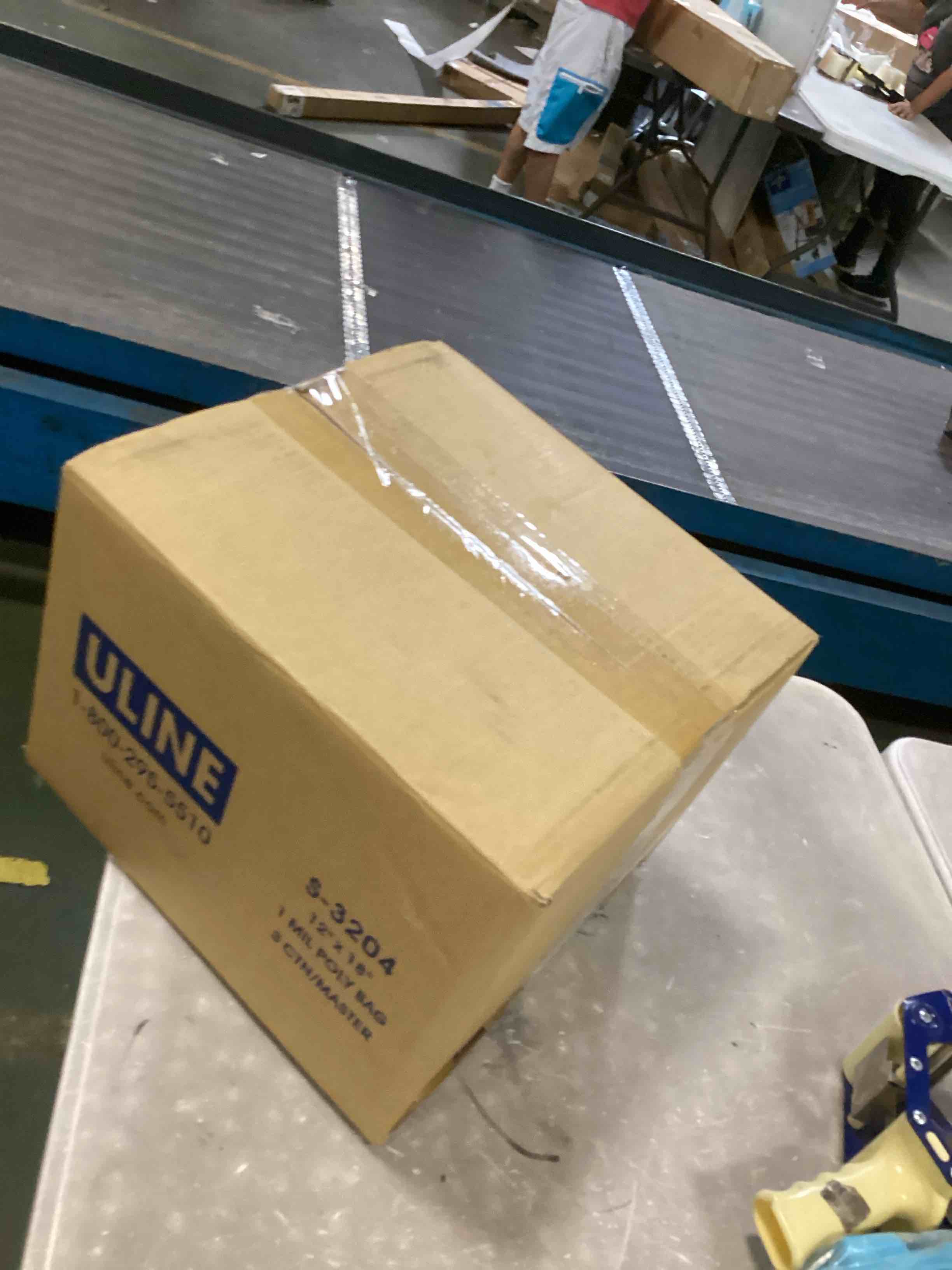https://s3.amazonaws.com/lotting-images-prod/bidfta/GRN6815486_1721063866603.jpeg