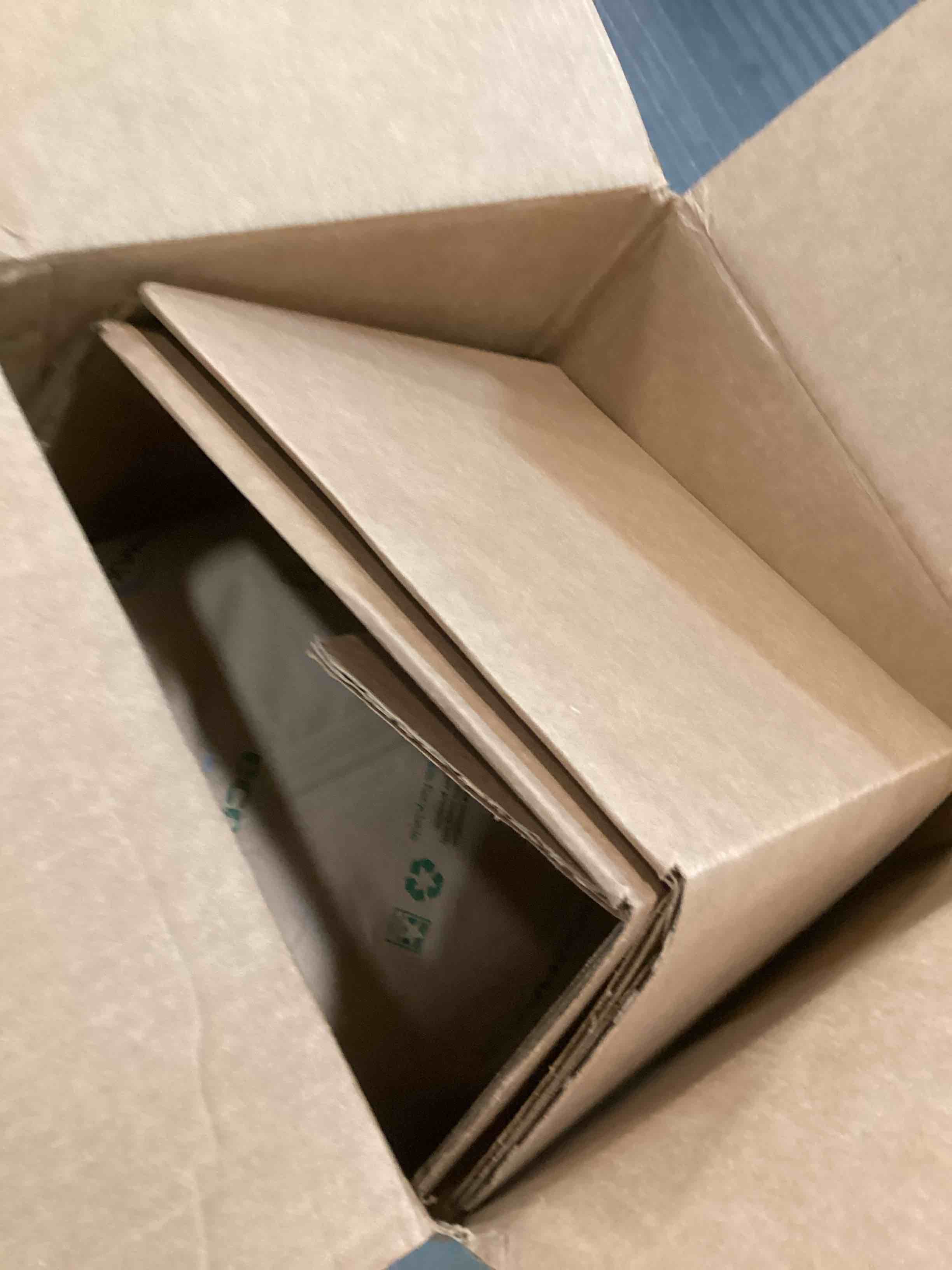 https://s3.amazonaws.com/lotting-images-prod/bidfta/GRN6815587_1721132636693.jpeg