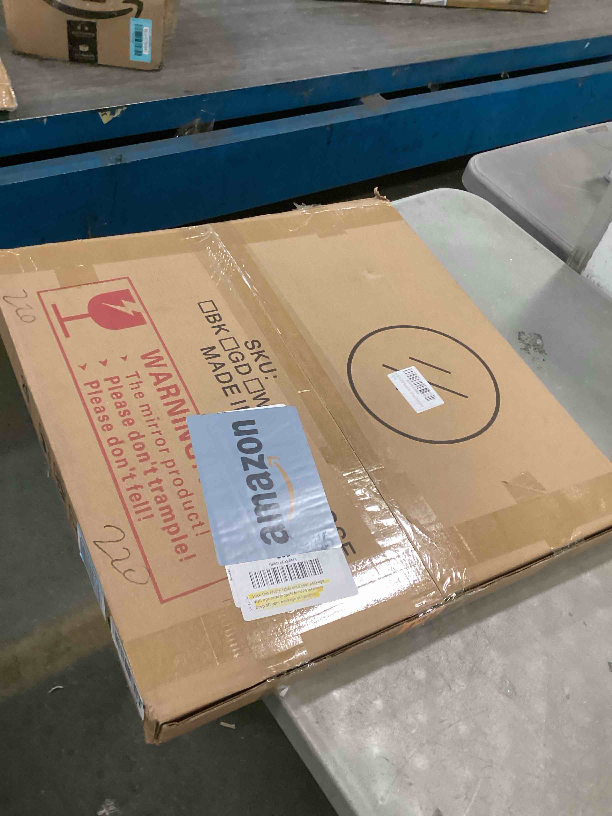 https://s3.amazonaws.com/lotting-images-prod/bidfta/GRN6816074_1721229247186.jpeg