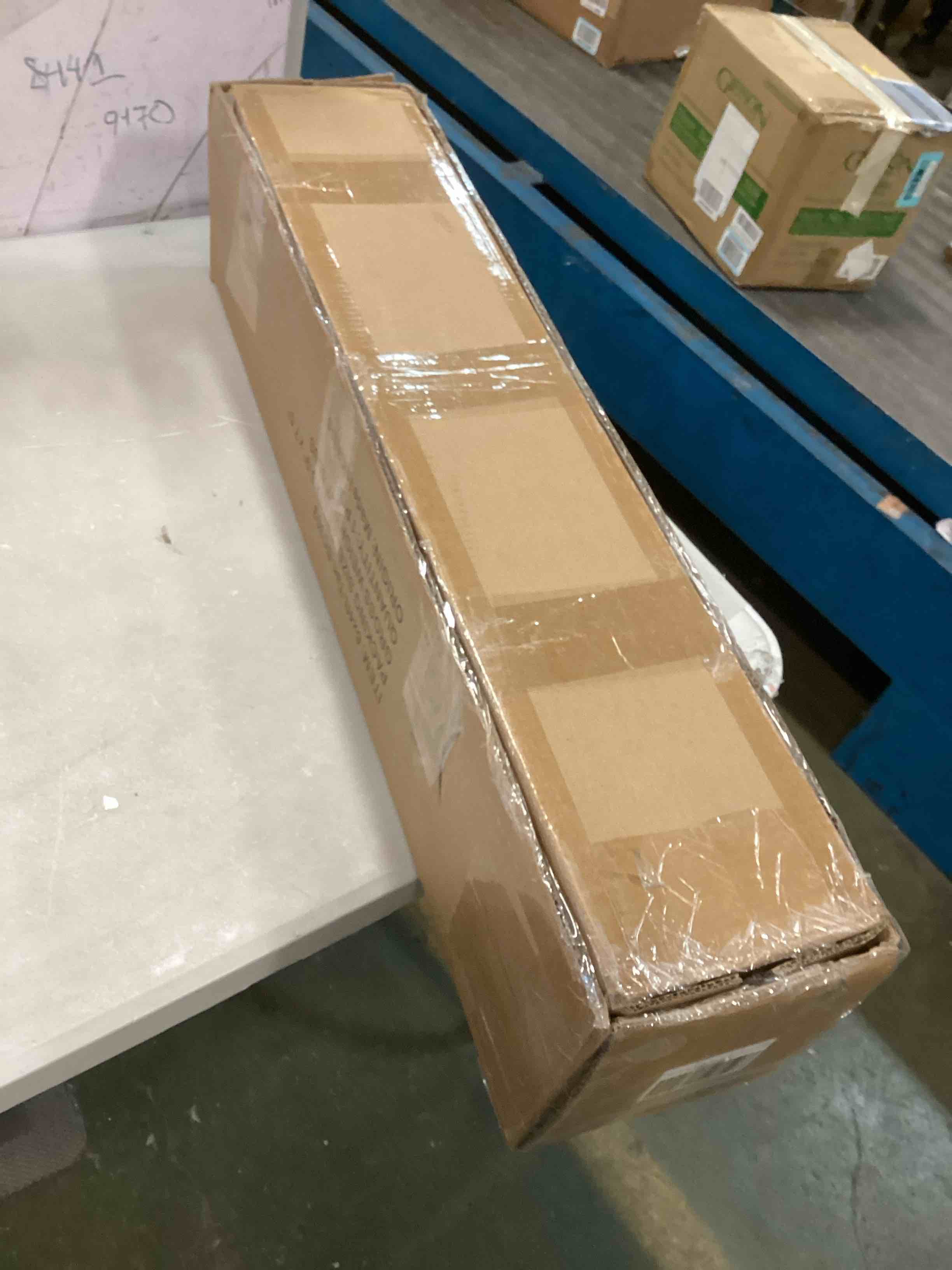 https://s3.amazonaws.com/lotting-images-prod/bidfta/GRN6816308_1721307478445.jpeg